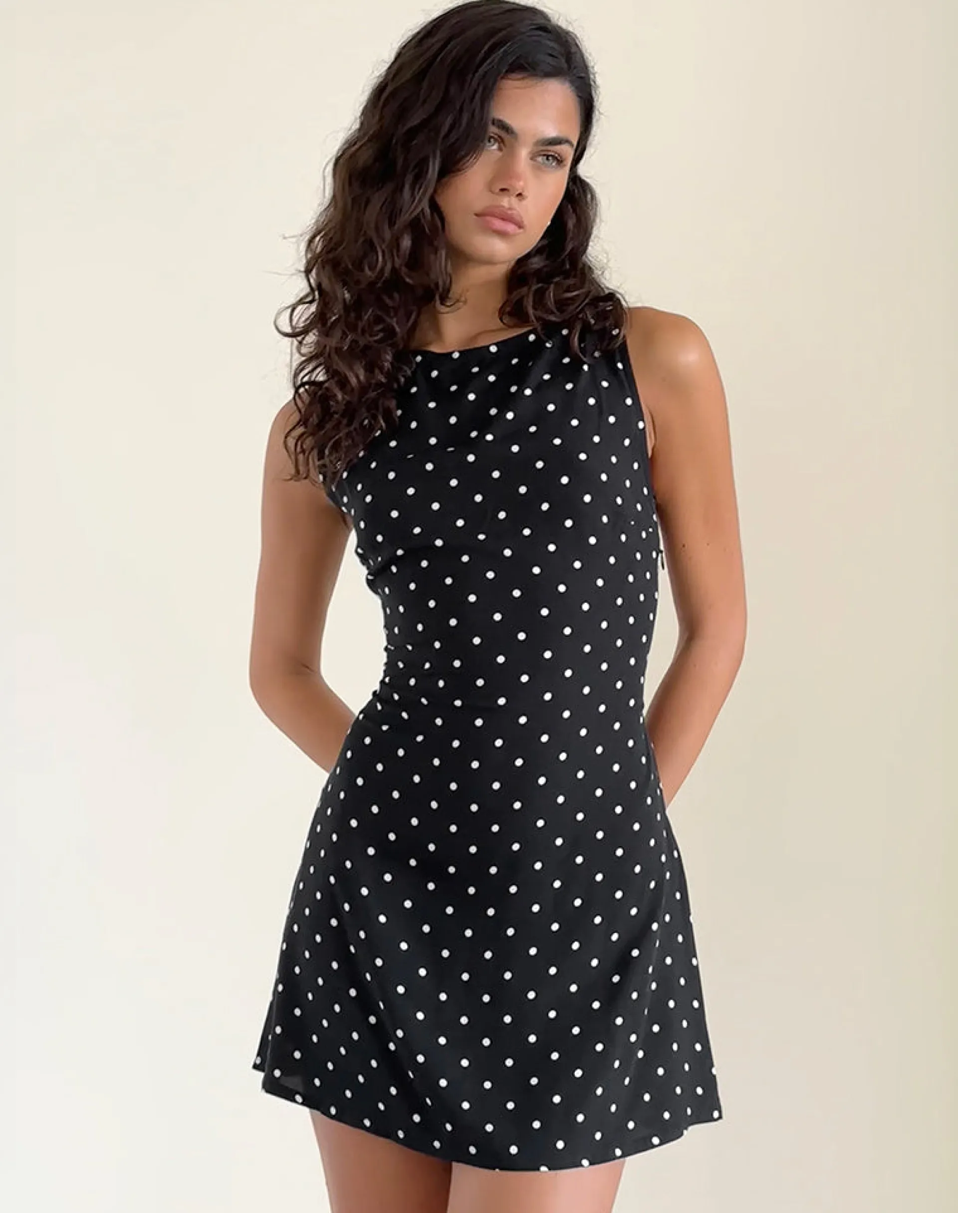 Motel Rocks Printed Dresses | Little Black Dresses-Ayana Backless Mini Dress in Polka Black polkablack