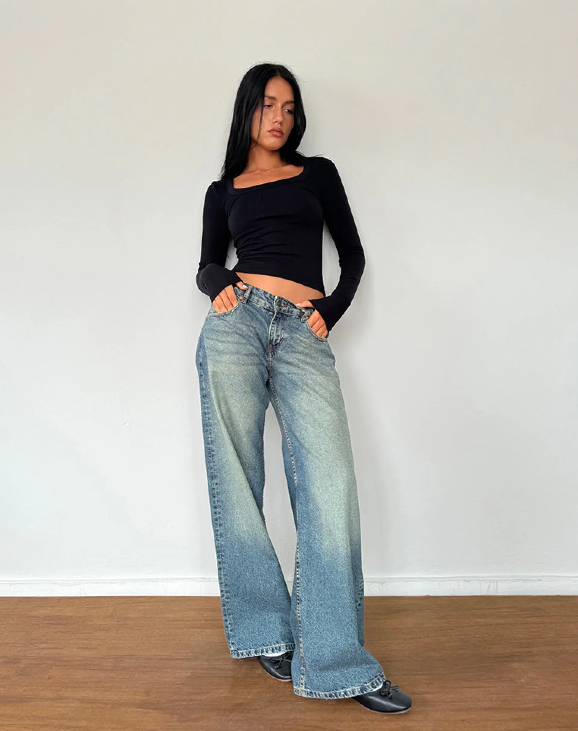 Motel Rocks Basics | Basic Tops-Binlo Extra Long Sleeve Top in Black