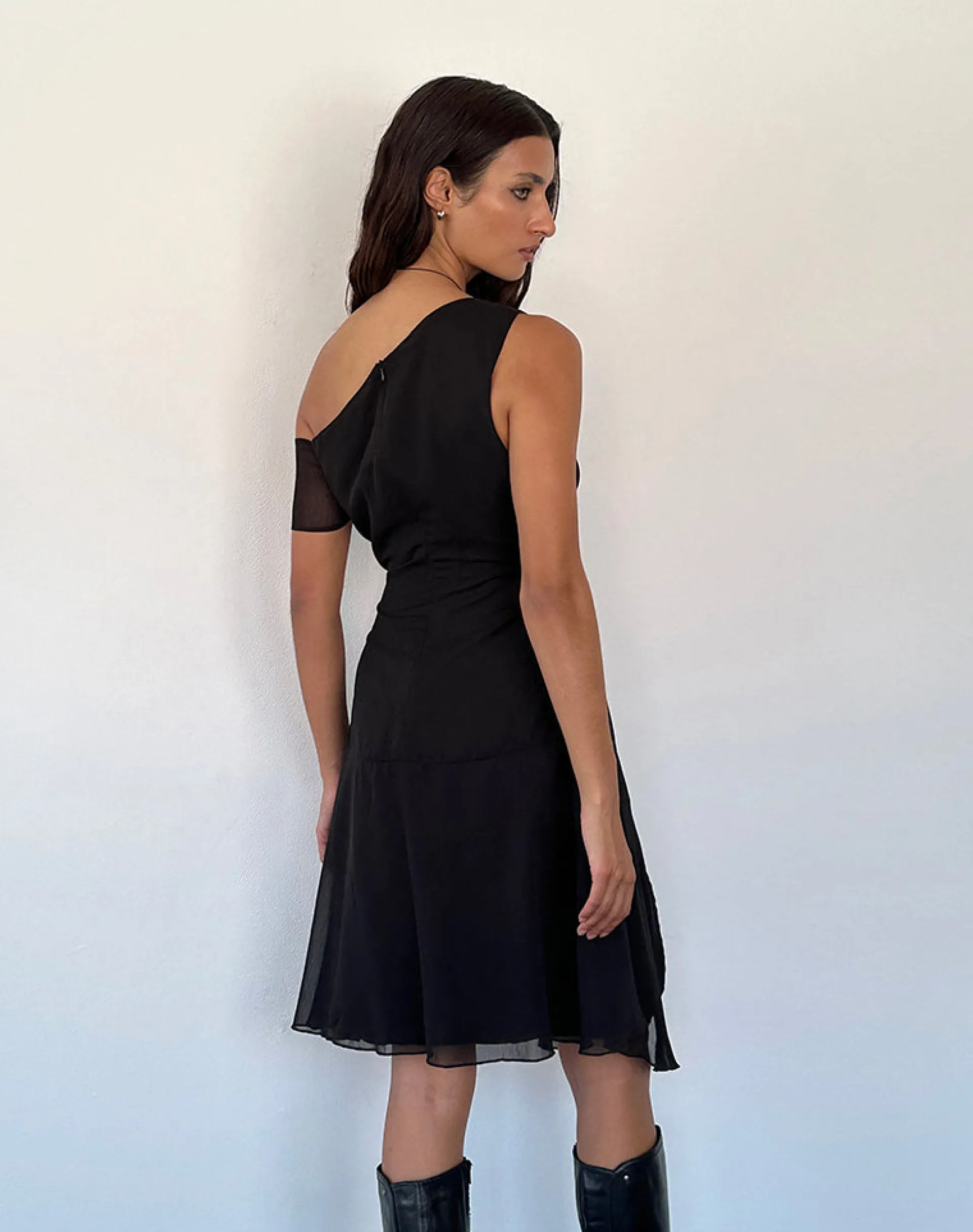 Motel Rocks Little Black Dresses | Midi Dresses-Carissa One Shoulder Chiffon Midi Dress in Black