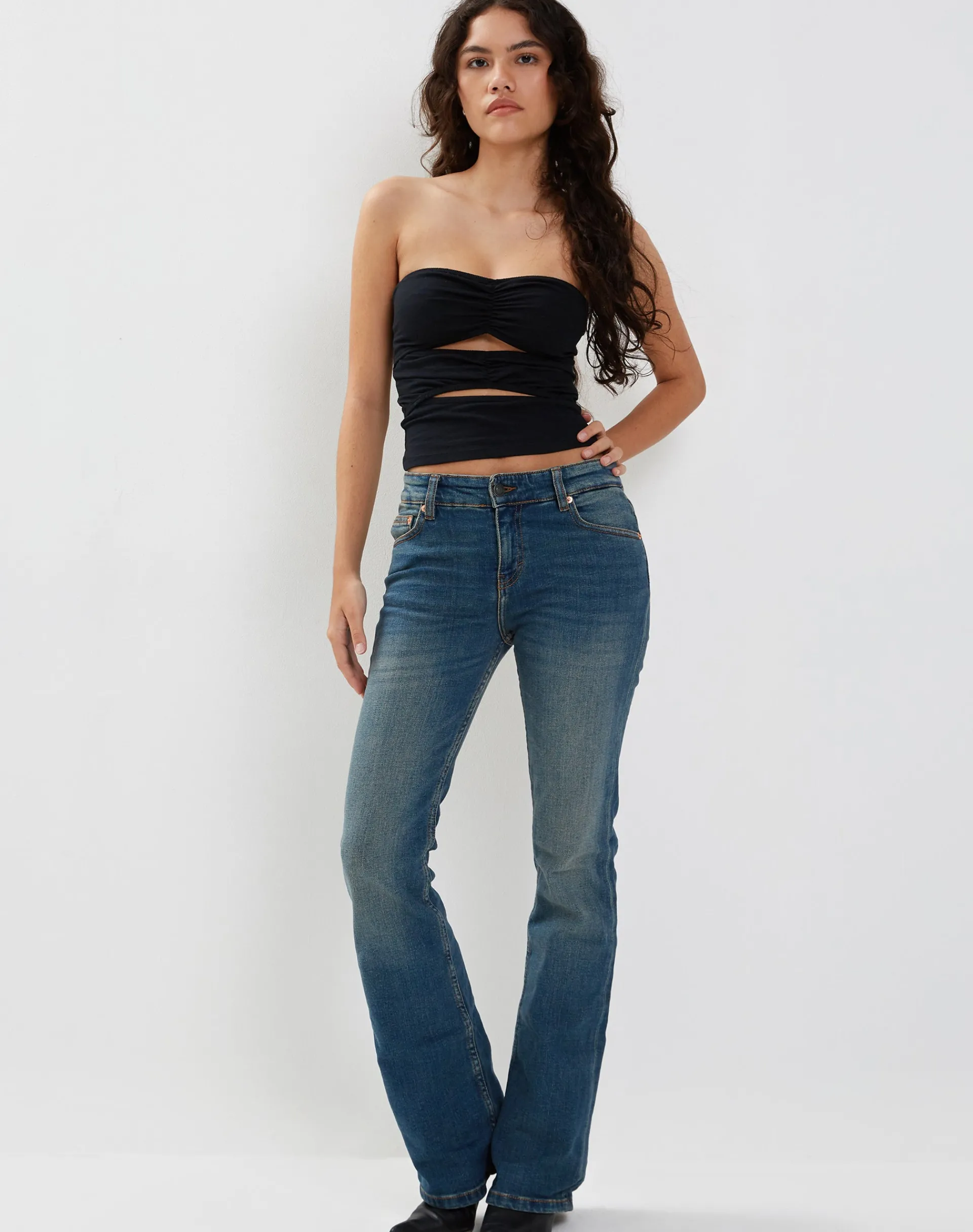 Motel Rocks Basics-Dayu Bandeau Crop Top in black