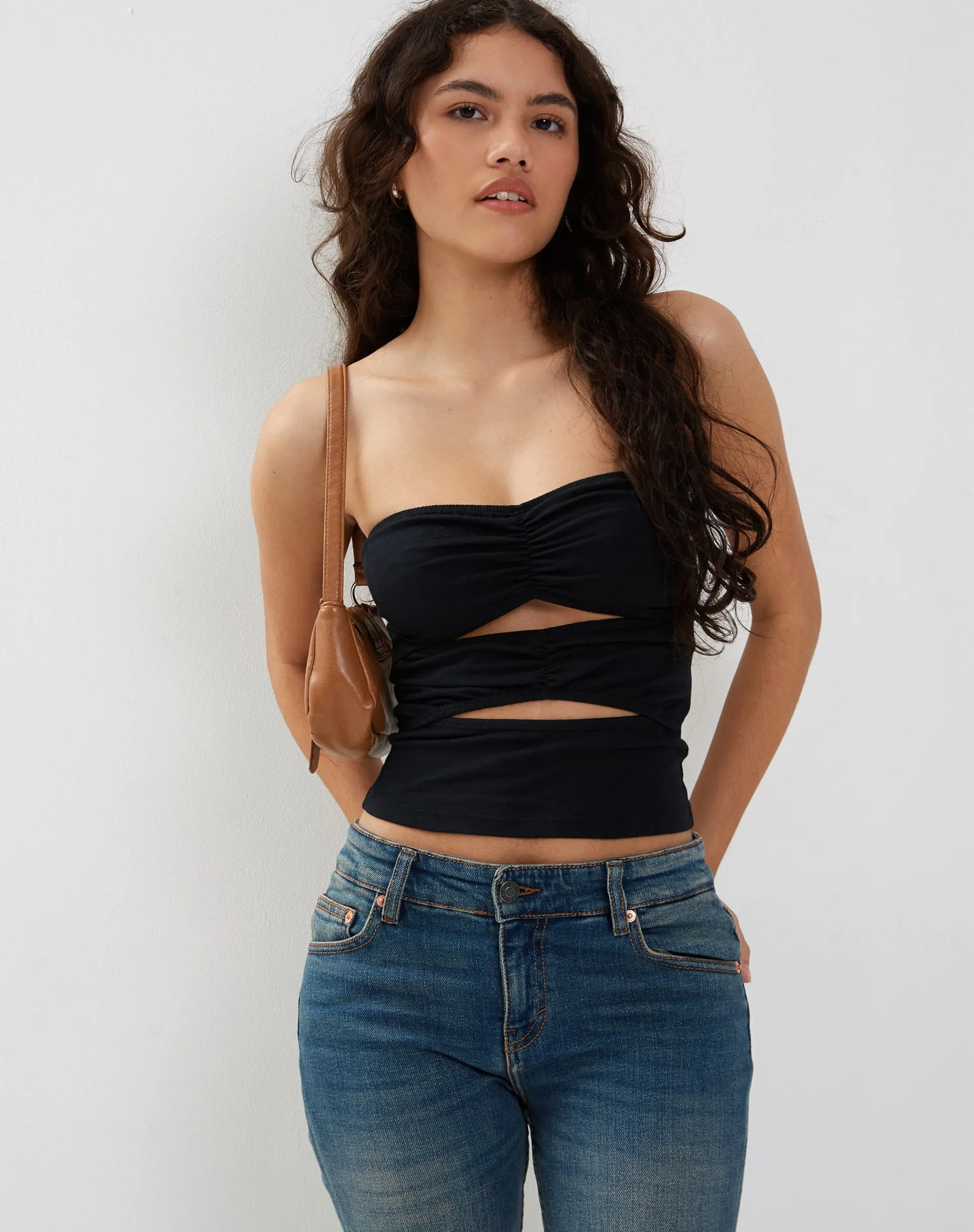 Motel Rocks Basics-Dayu Bandeau Crop Top in black