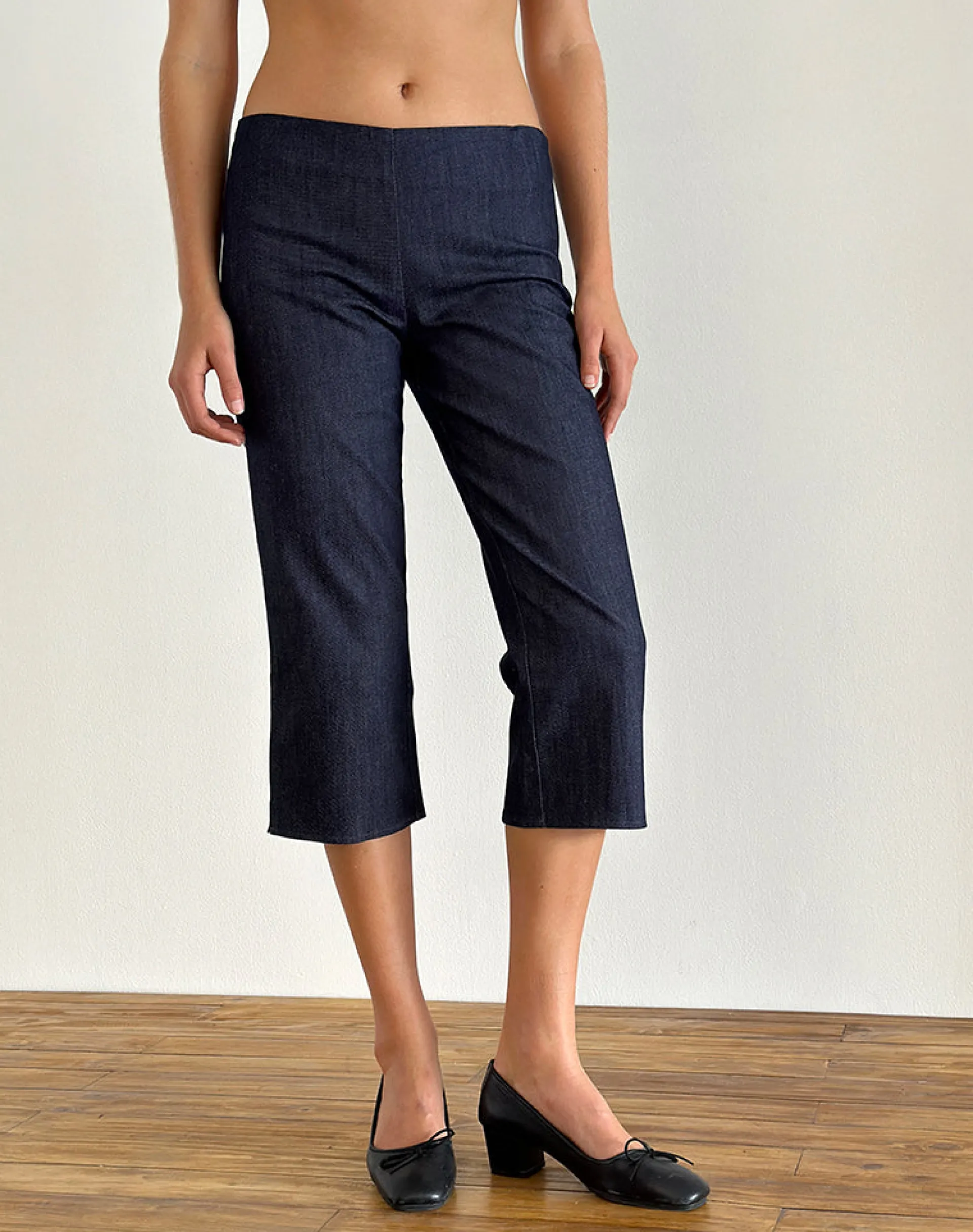 Motel Rocks Basics-Diran Capri Trouser in Chambray Indigo