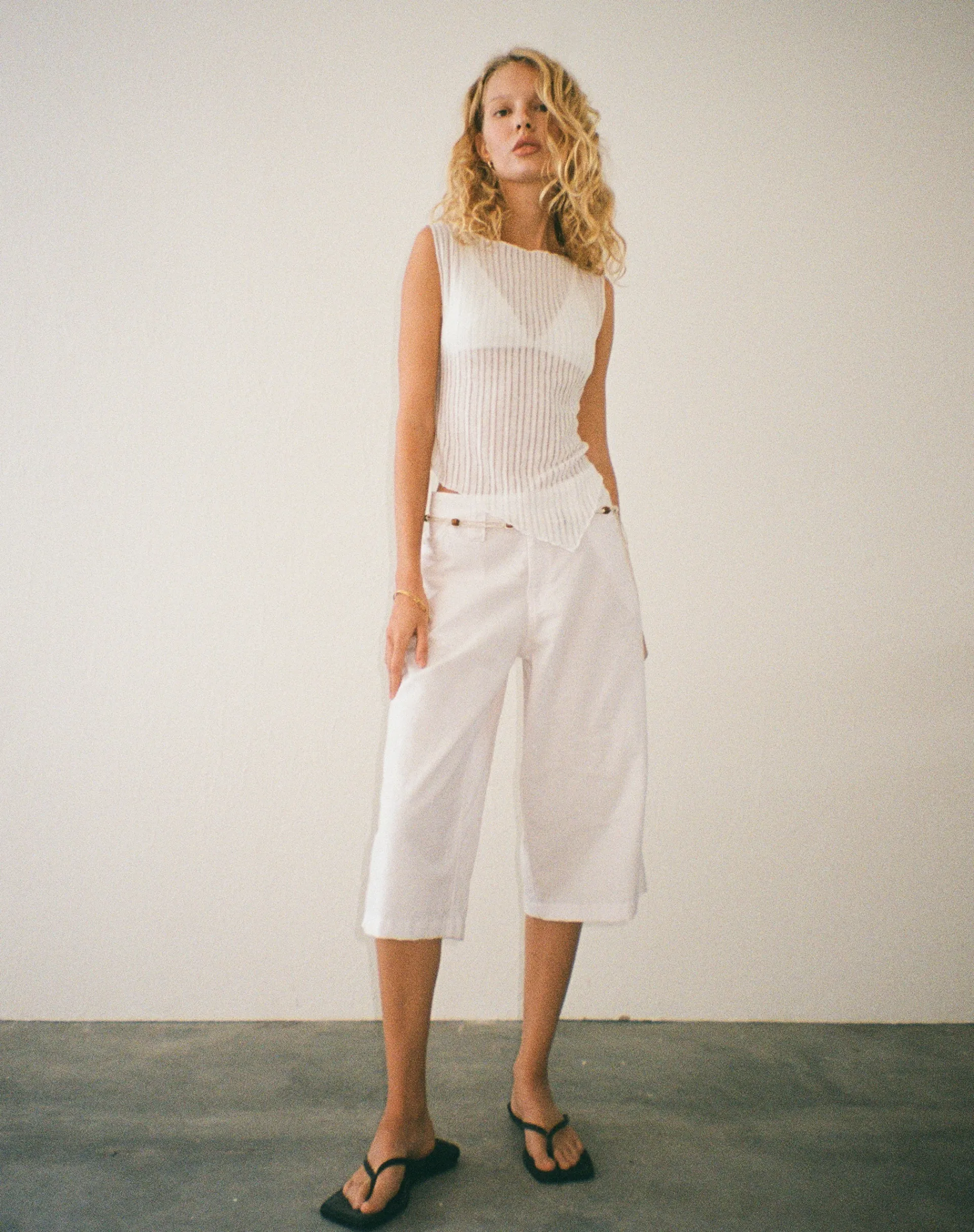 Motel Rocks Basic Tops-Etta Knitted Vest Top In Ivory
