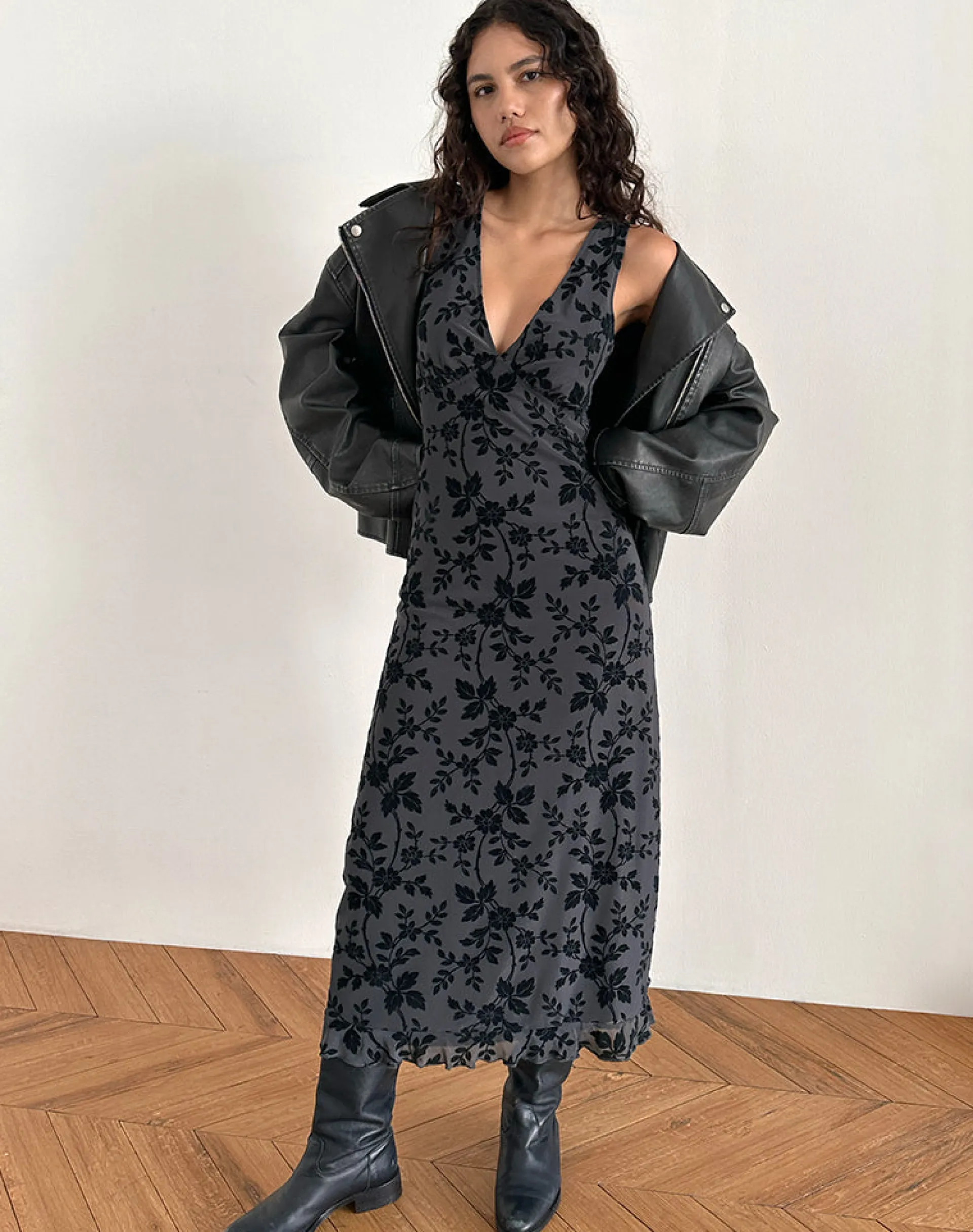 Motel Rocks Printed Dresses | Midi Dresses-Gabriela Midi Dress in Vine Flocked Floral Ocean Storm VineFlockedFloralOceanStorm