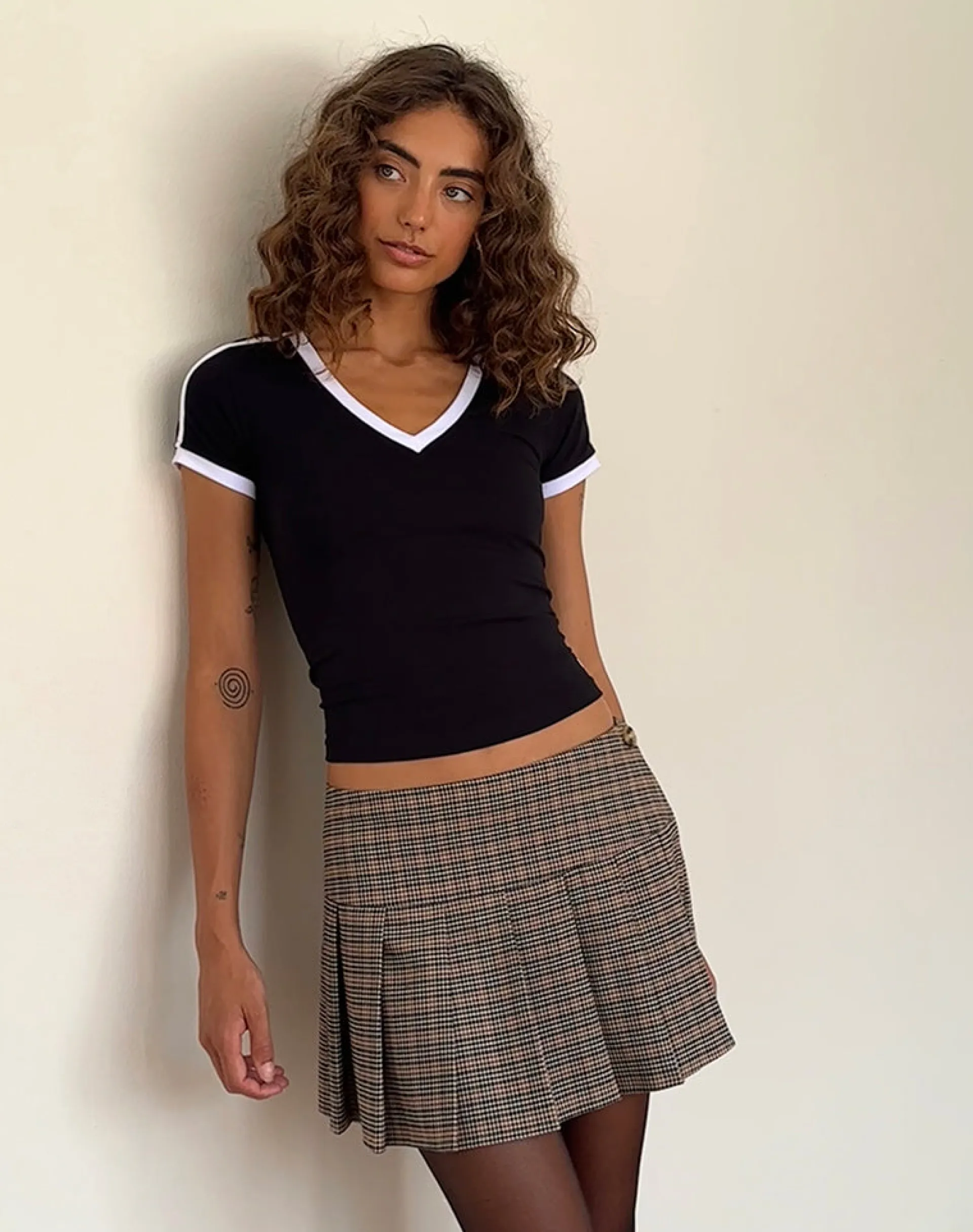 Motel Rocks Basics | Basic Tops-Izolde Baby Tee in Black with White Binding and M Embroidery BlackwithWhiteBindingandMEmbroidery