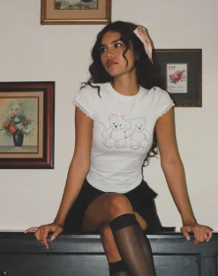 Motel Rocks Printed Tops | Tees-Izzy Lace Trim Baby Tee in White Teddy Motif WhiteTeddyMotif