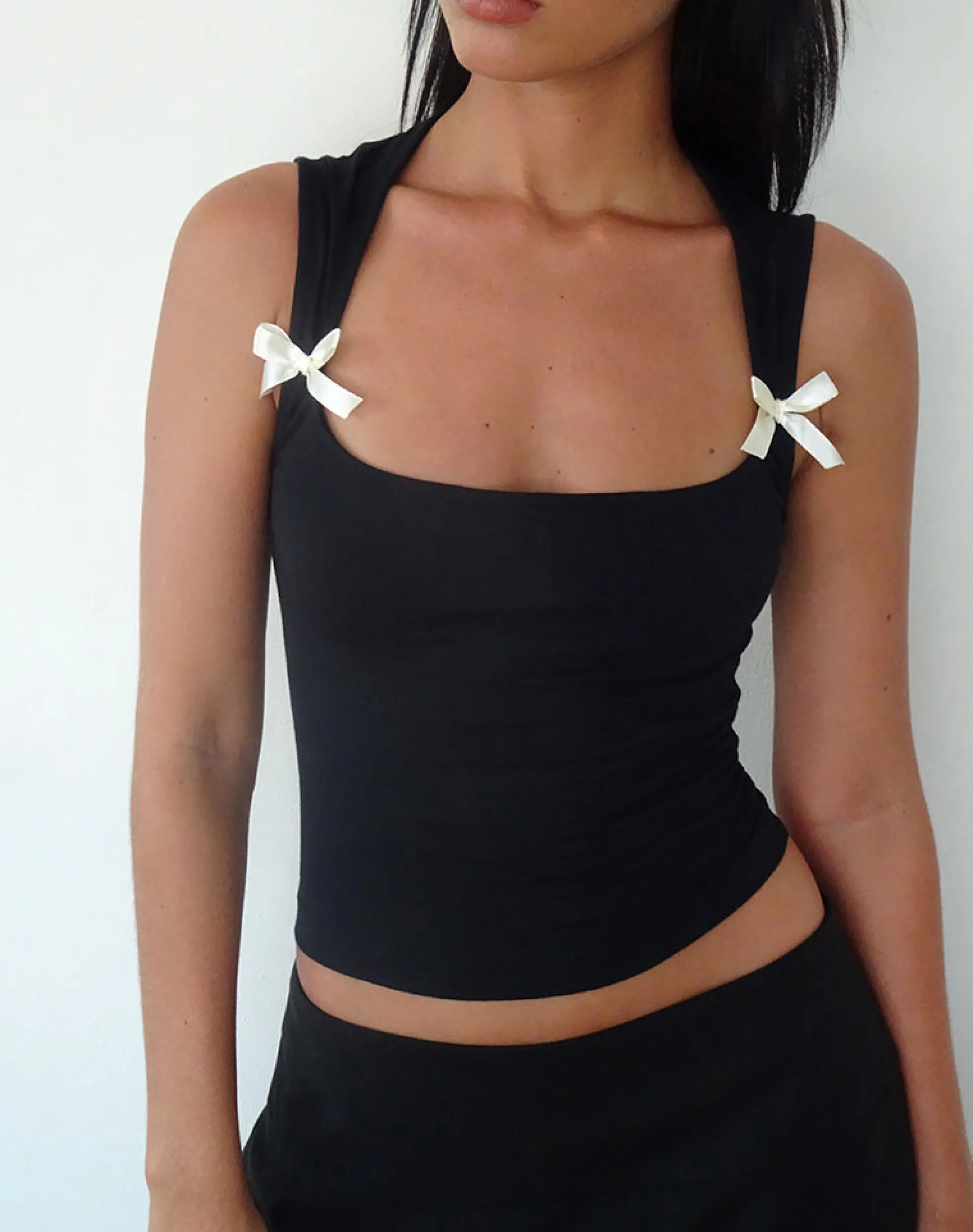 Motel Rocks Basic Tops | Vest Tops-Jiniso Crop Top in Black with Ivory Bows BlackwithIvoryBows