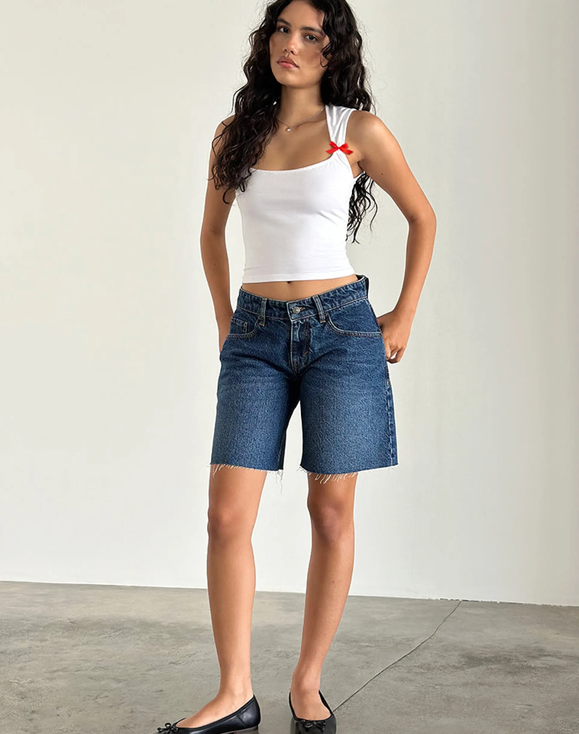Motel Rocks Basic Tops | Crop Tops-Jiniso Top in White with Red Bows WhitewithRedBows