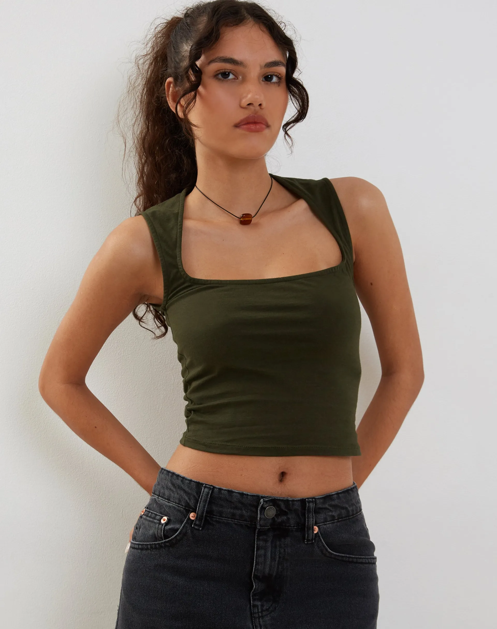 Motel Rocks Basics | Basic Tops-Jinsu Crop Top in Lycra olive