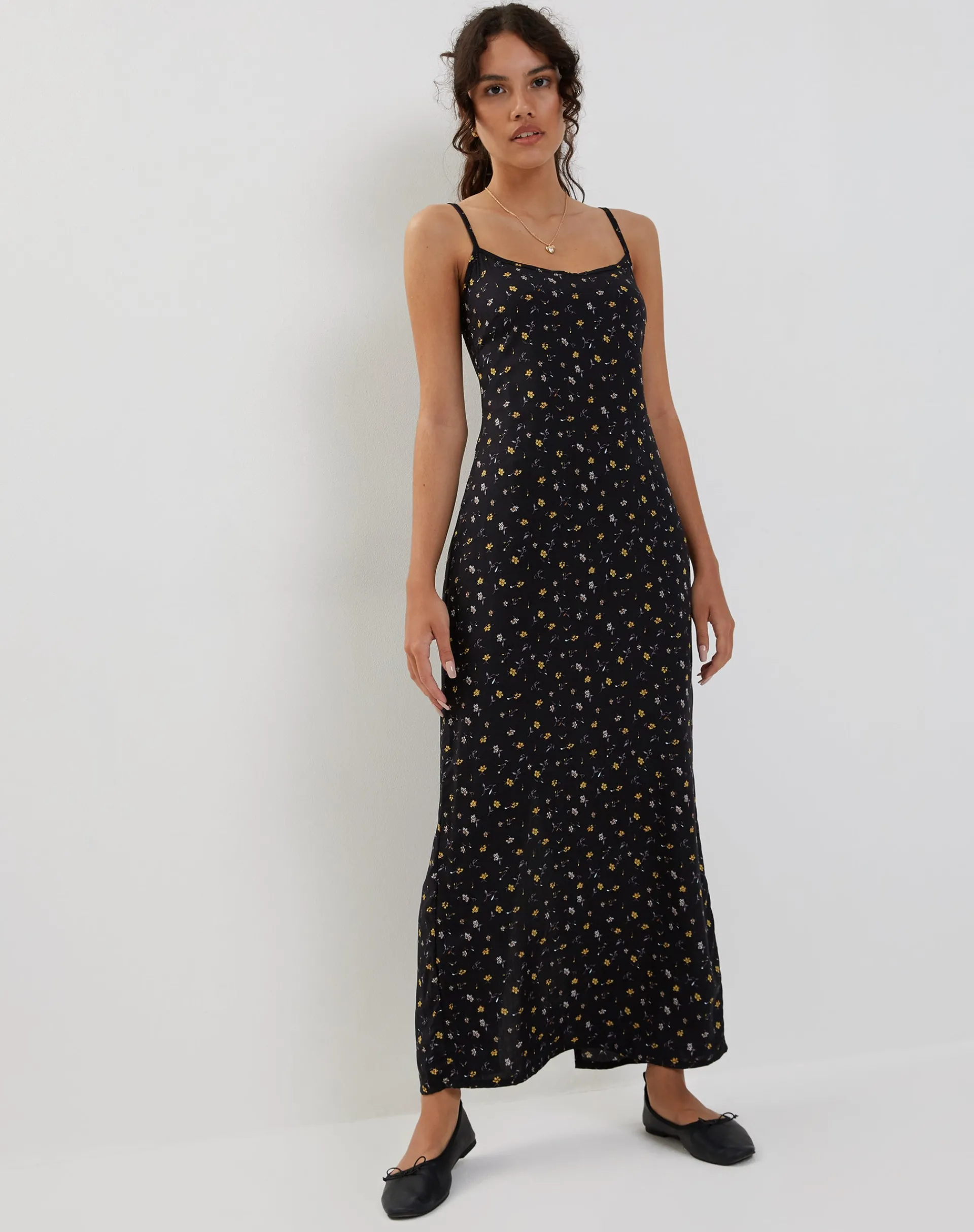 Motel Rocks Printed Dresses-Kafka Maxi Dress in Pretty Petal Black DistyFloralBlueRed