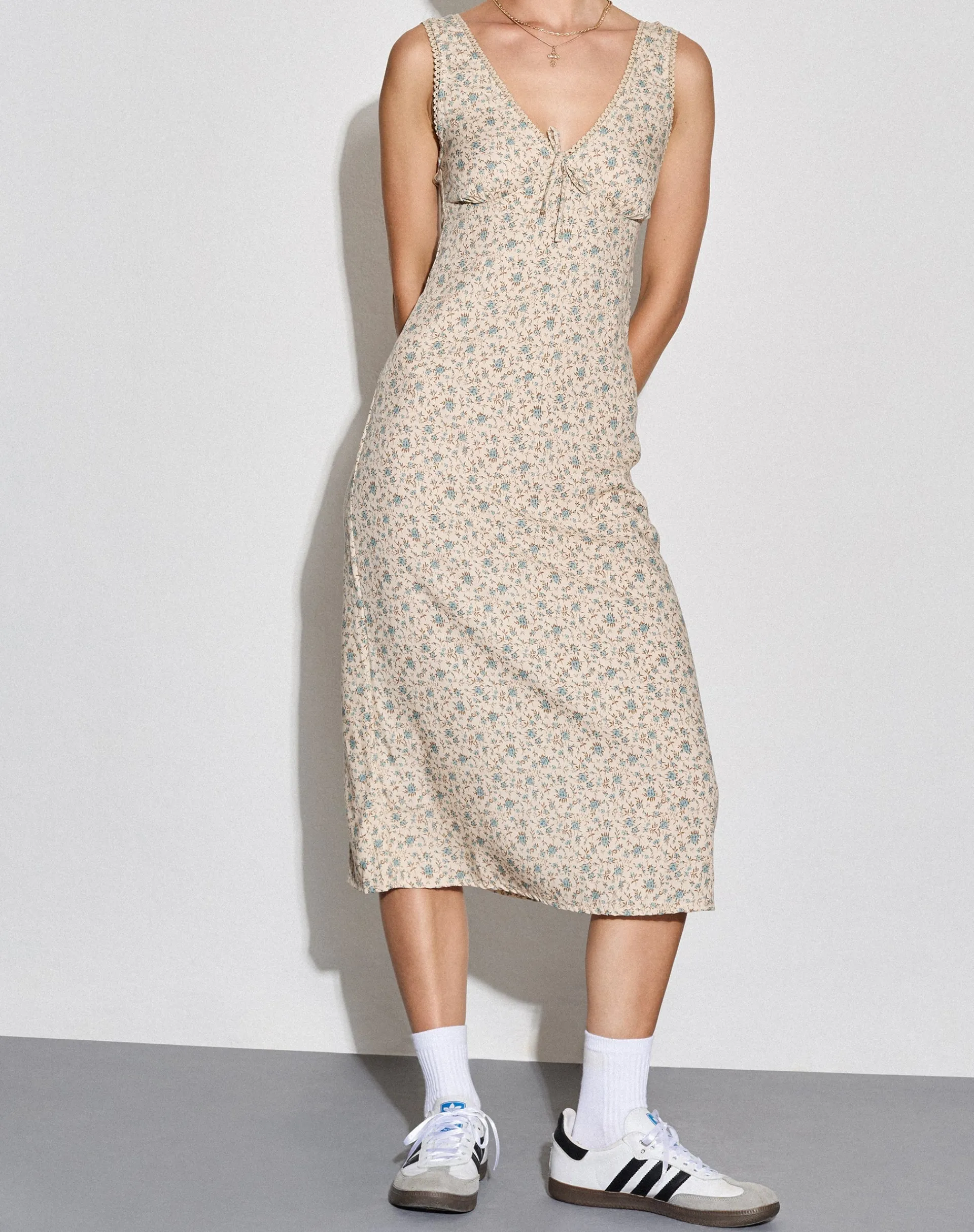Motel Rocks Midi Dresses-Lavisha Midi Dress in Antique Blue and Ivory Floral antiqueblueandivoryfloral