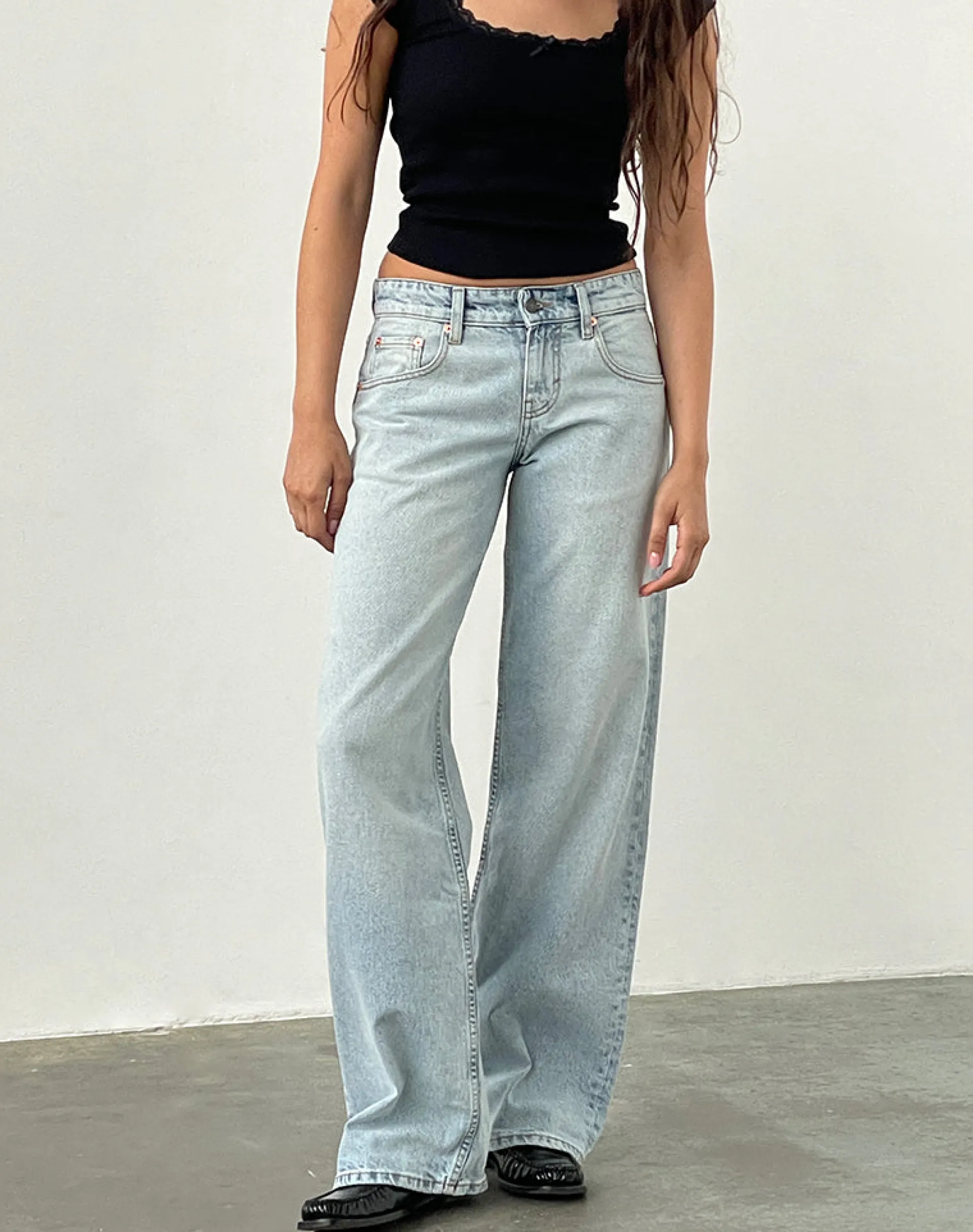 Motel Rocks Jeans | Straight Leg Jeans-Low Rise Parallel Jeans In Extreme Light Wash Blue ExtremeLightWashBlue