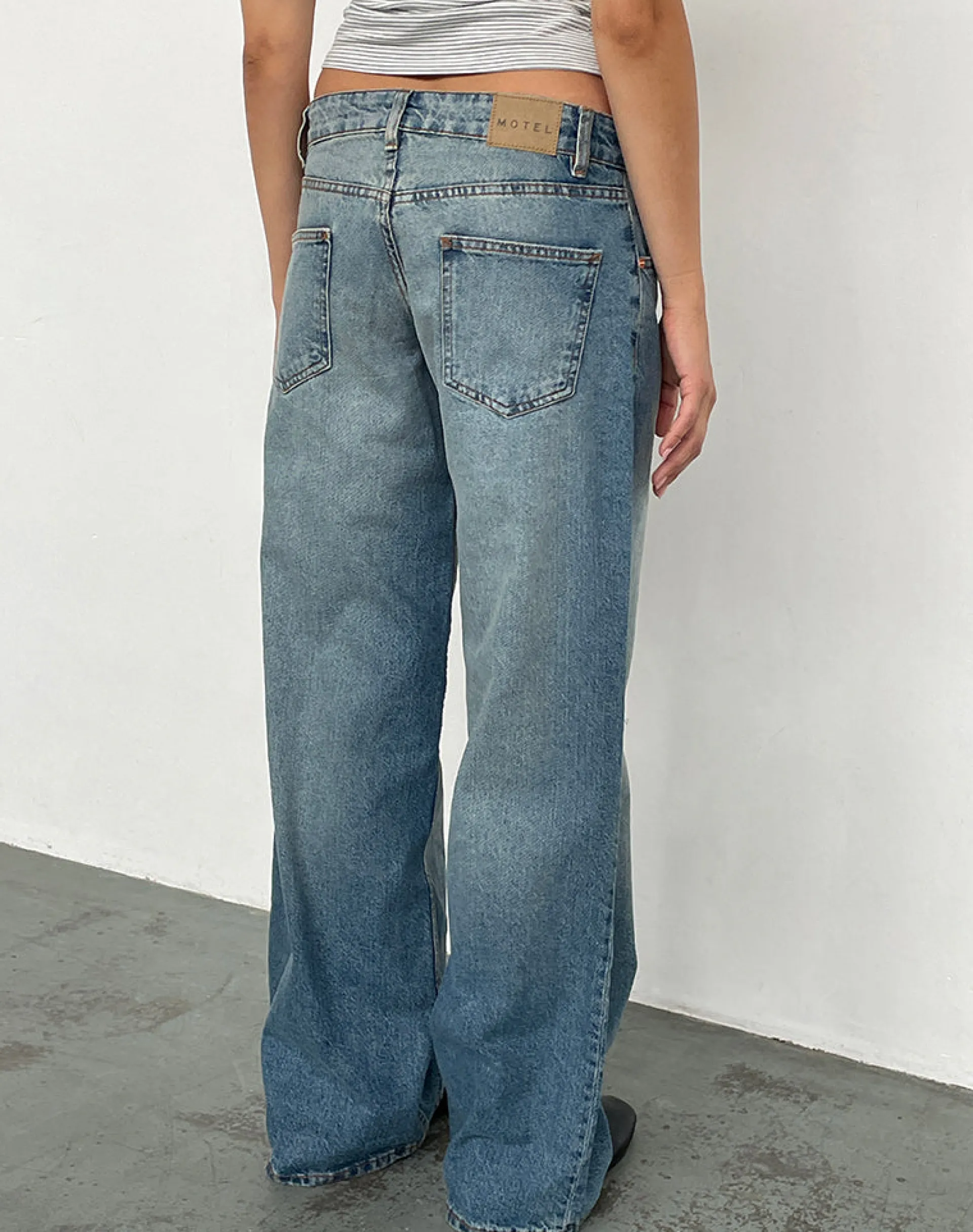 Motel Rocks Jeans | Roomy Jeans-Low Rise Roomy Jeans in Vintage Bleach VintageBleach