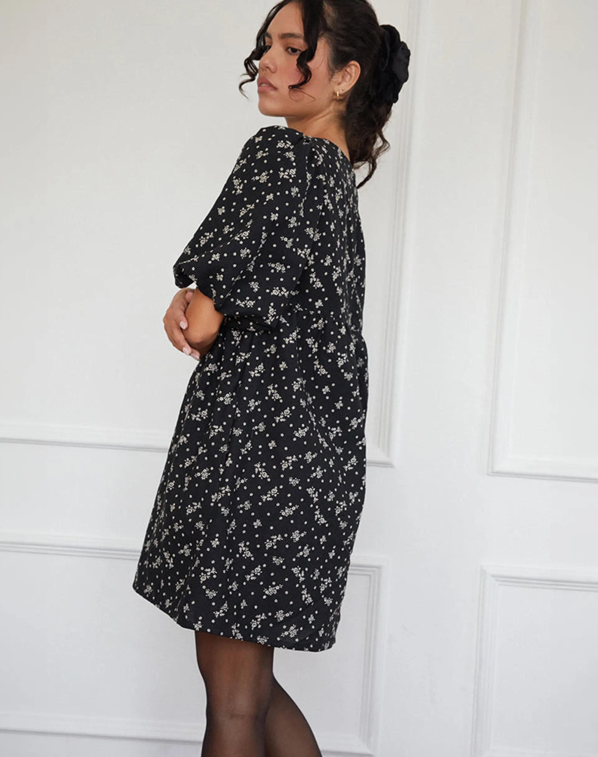 Motel Rocks Day Dresses | Mini Dresses-Marate Mini Dress in Floral Land Black FloralLandBlack