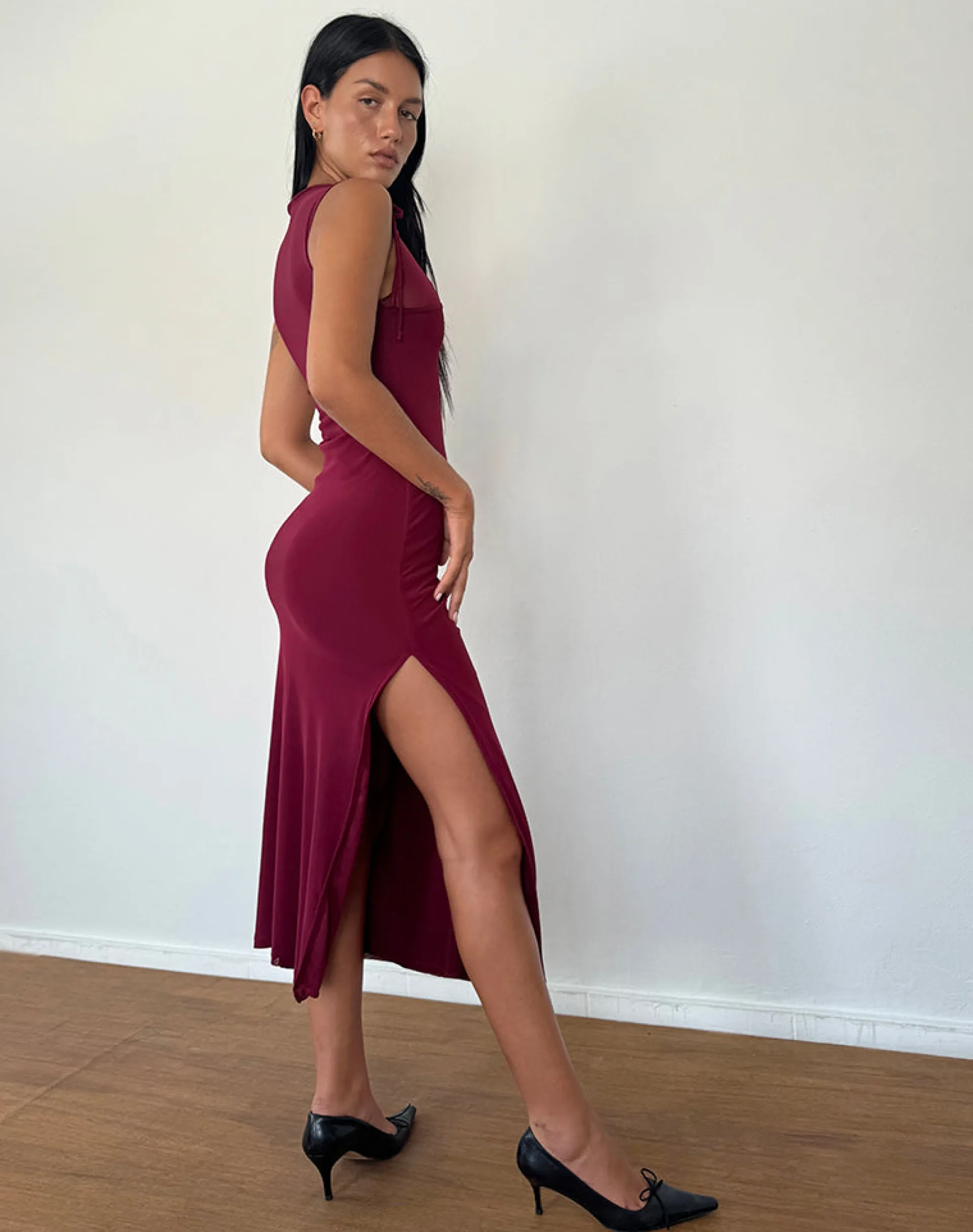 Motel Rocks Basics | Day Dresses-Marlo Asymmetric Midi Dress in Burgundy