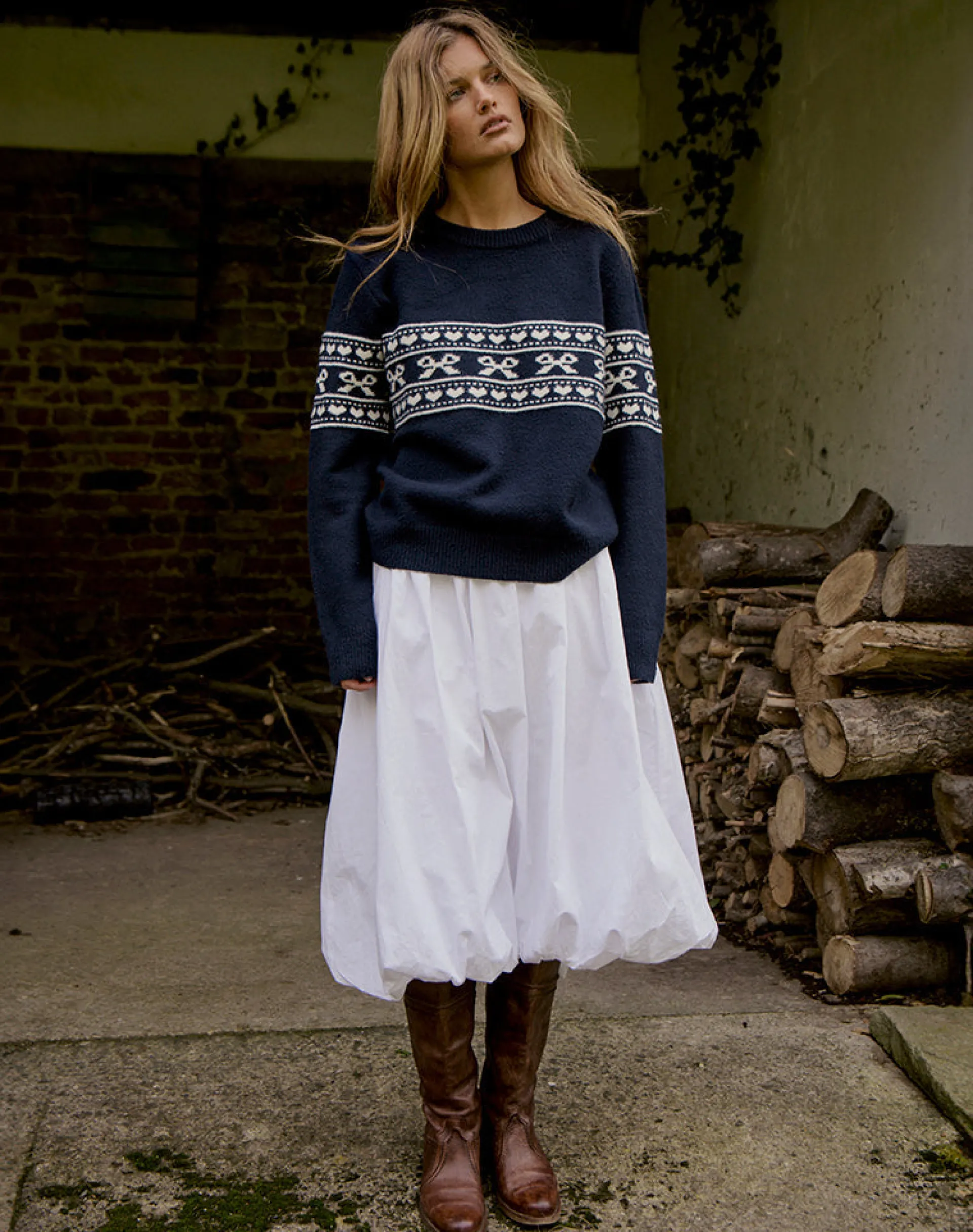 Motel Rocks Jumpers-Namirta Knitted Jumper in Peacoat with Fairisle Bow