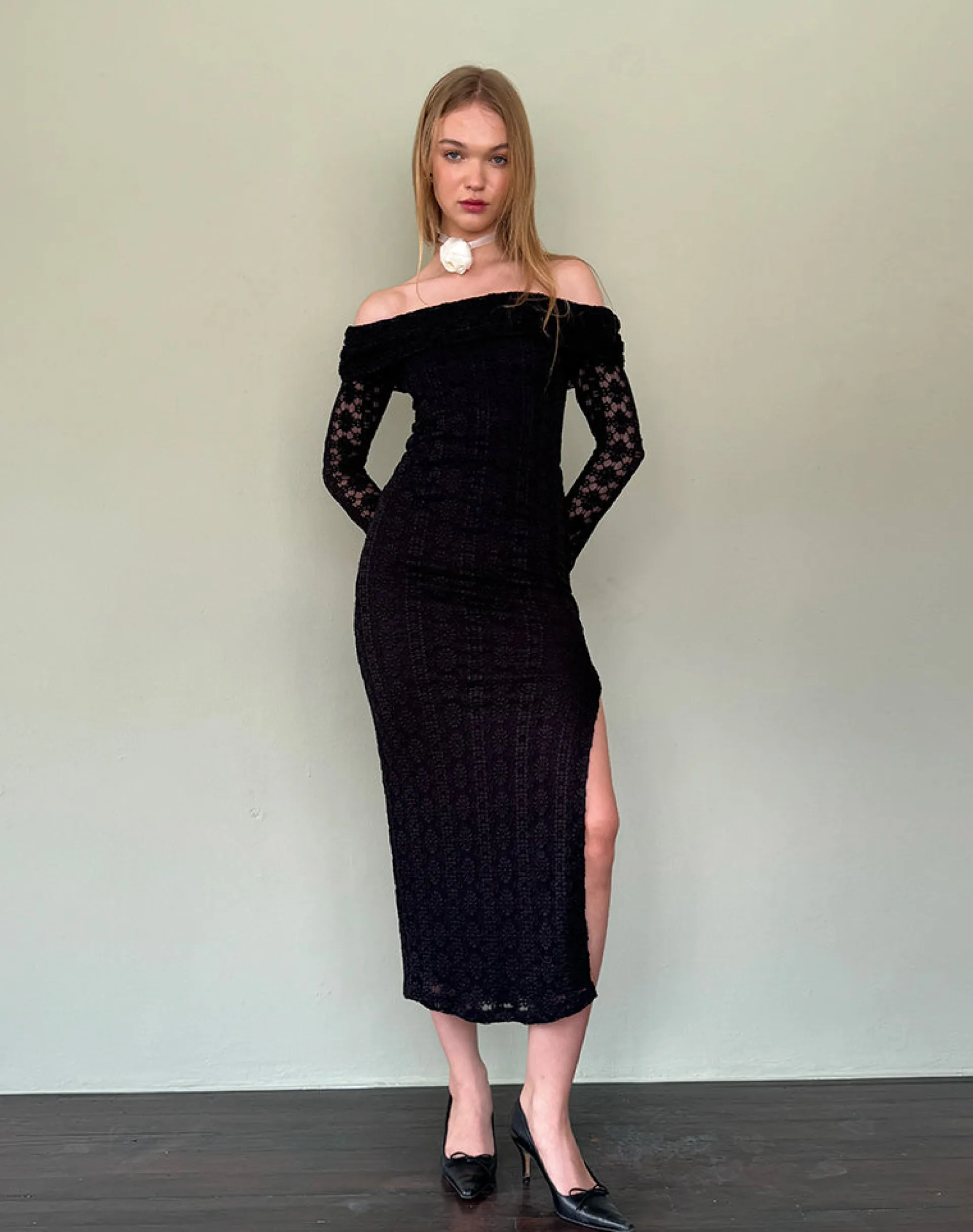 Motel Rocks Bodycon Dresses | Long Sleeve Dresses-Philippa Maxi Dress in Black Regal Lace