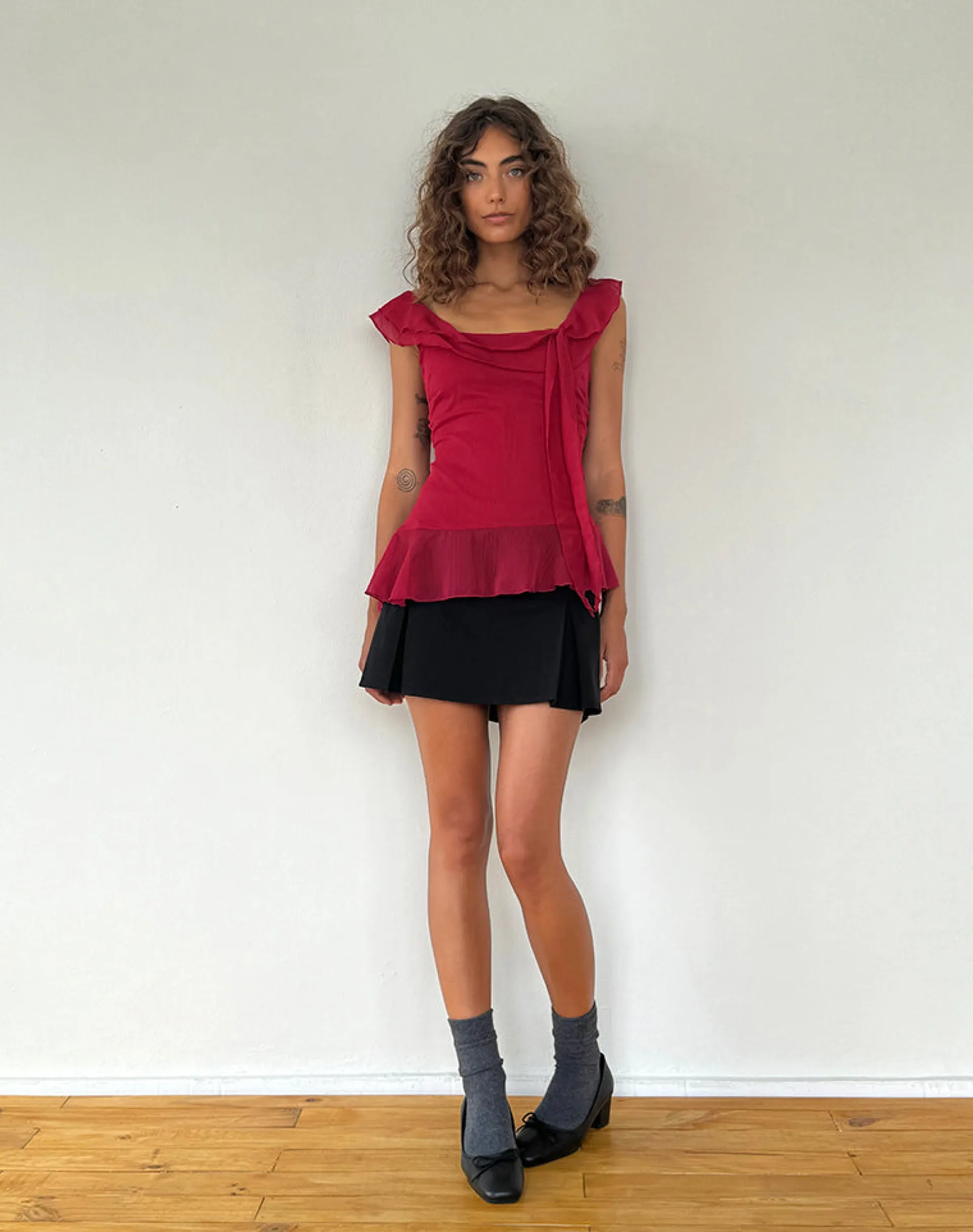 Motel Rocks Going Out Tops-Piro Ruffle Longline Top in Burgundy