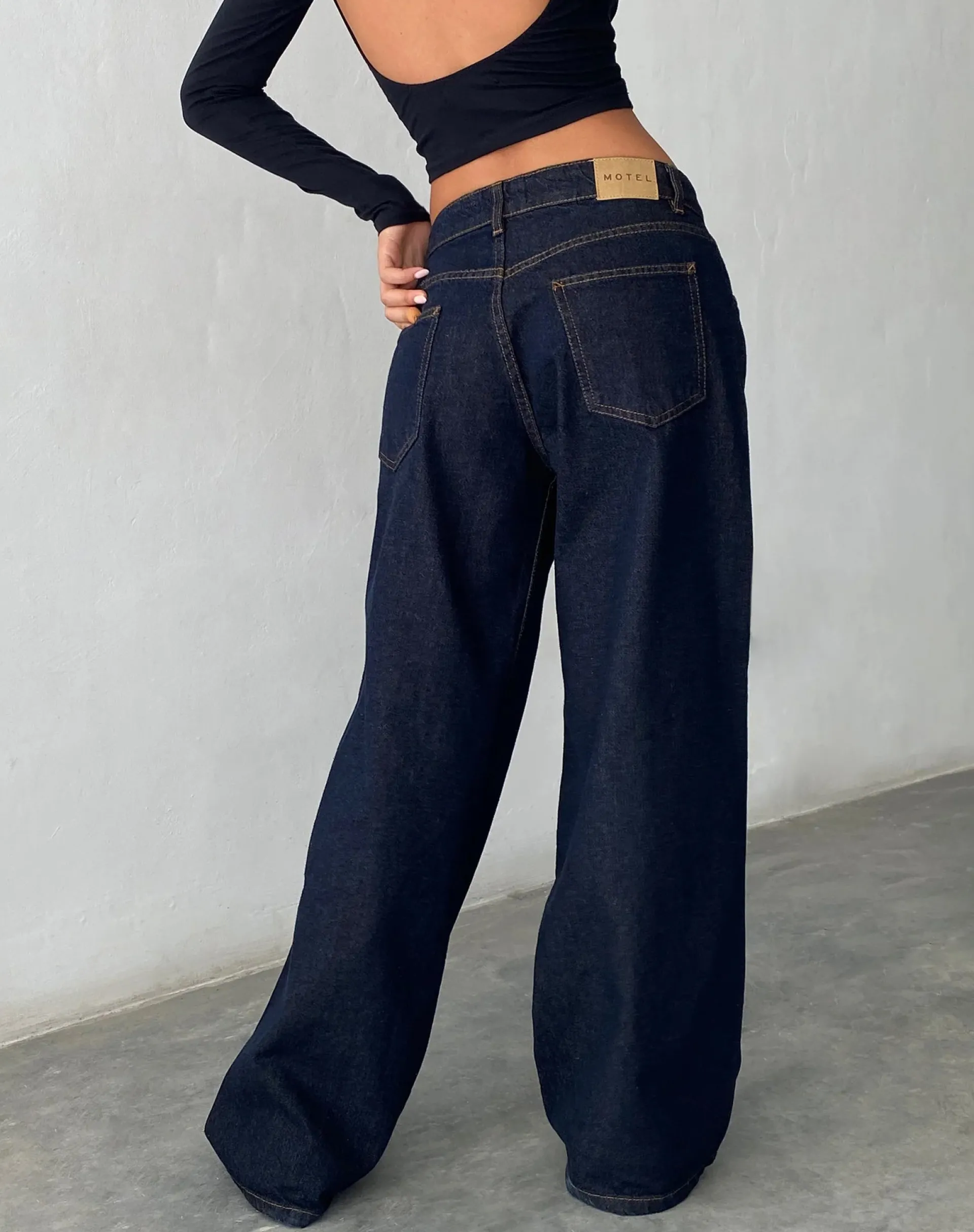 Motel Rocks Low Rise Pants | Jeans-Roomy Extra Wide Low Rise Jeans in indigo
