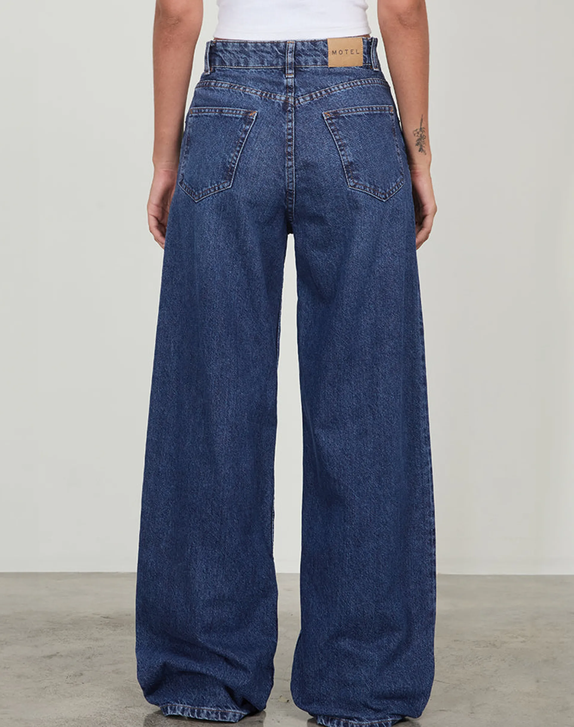 Motel Rocks Low Rise Pants | Jeans-Roomy Extra Wide Low Rise Jeans in Mid Blue Used MidBlueUsed