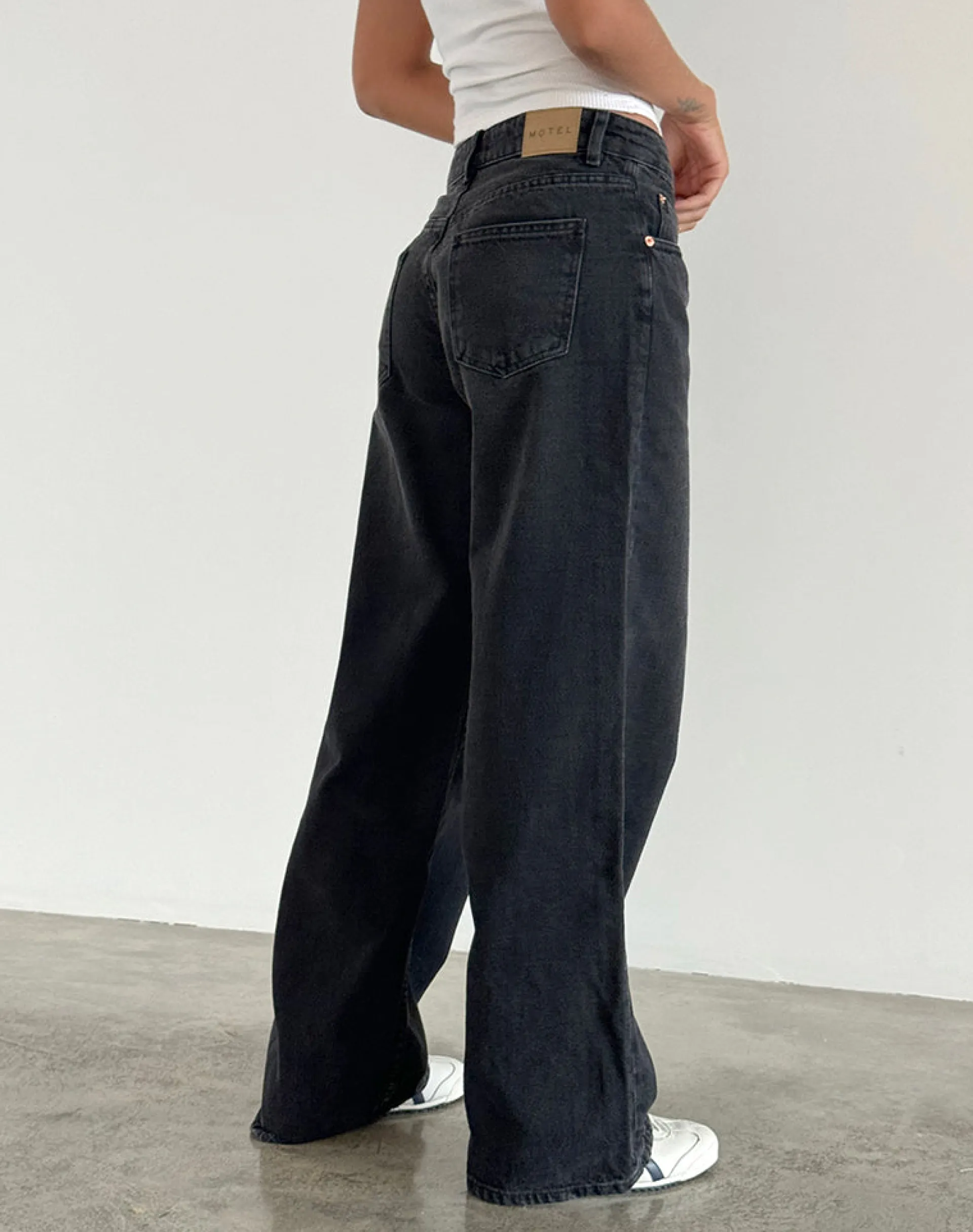Motel Rocks Low Rise Pants | Jeans-Roomy Extra Wide Low Rise Jeans in Washed Black WashedBlack
