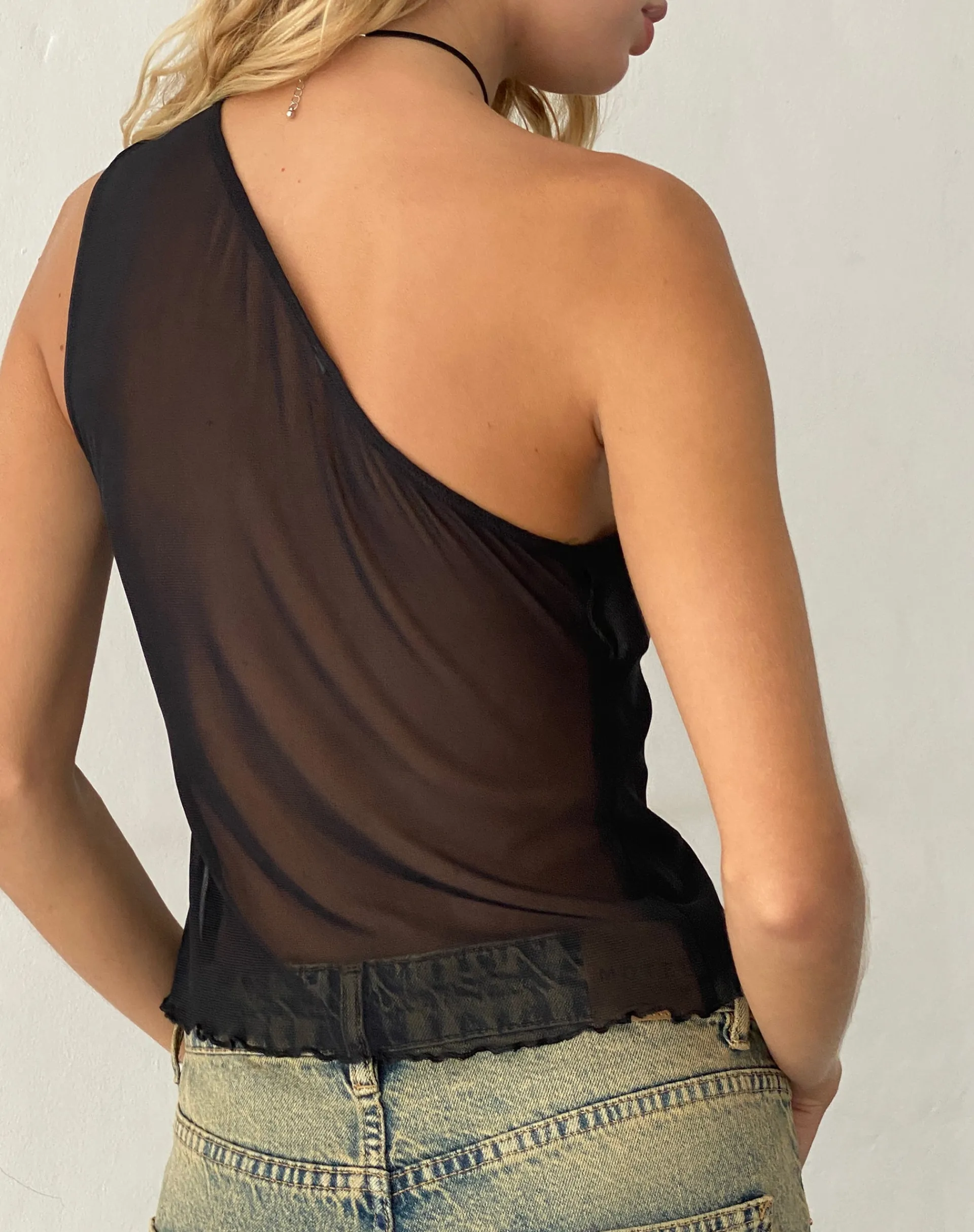 Motel Rocks Going Out Tops-Ruthie One Shoulder Frill Top in black