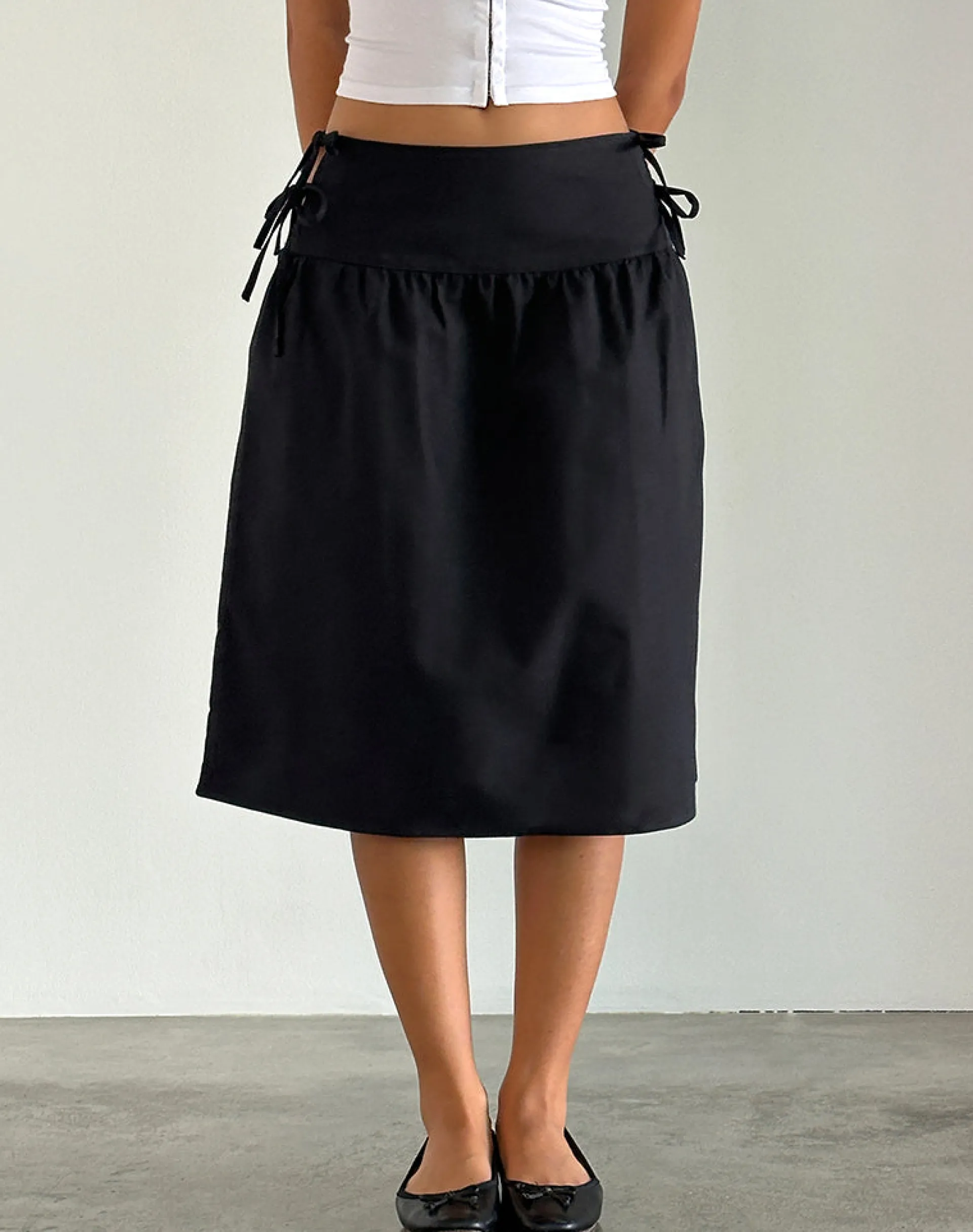 Motel Rocks Tailoring | Midi Skirts-Sasay Midi Skirt in Black Linen Rami BlackLinenRami