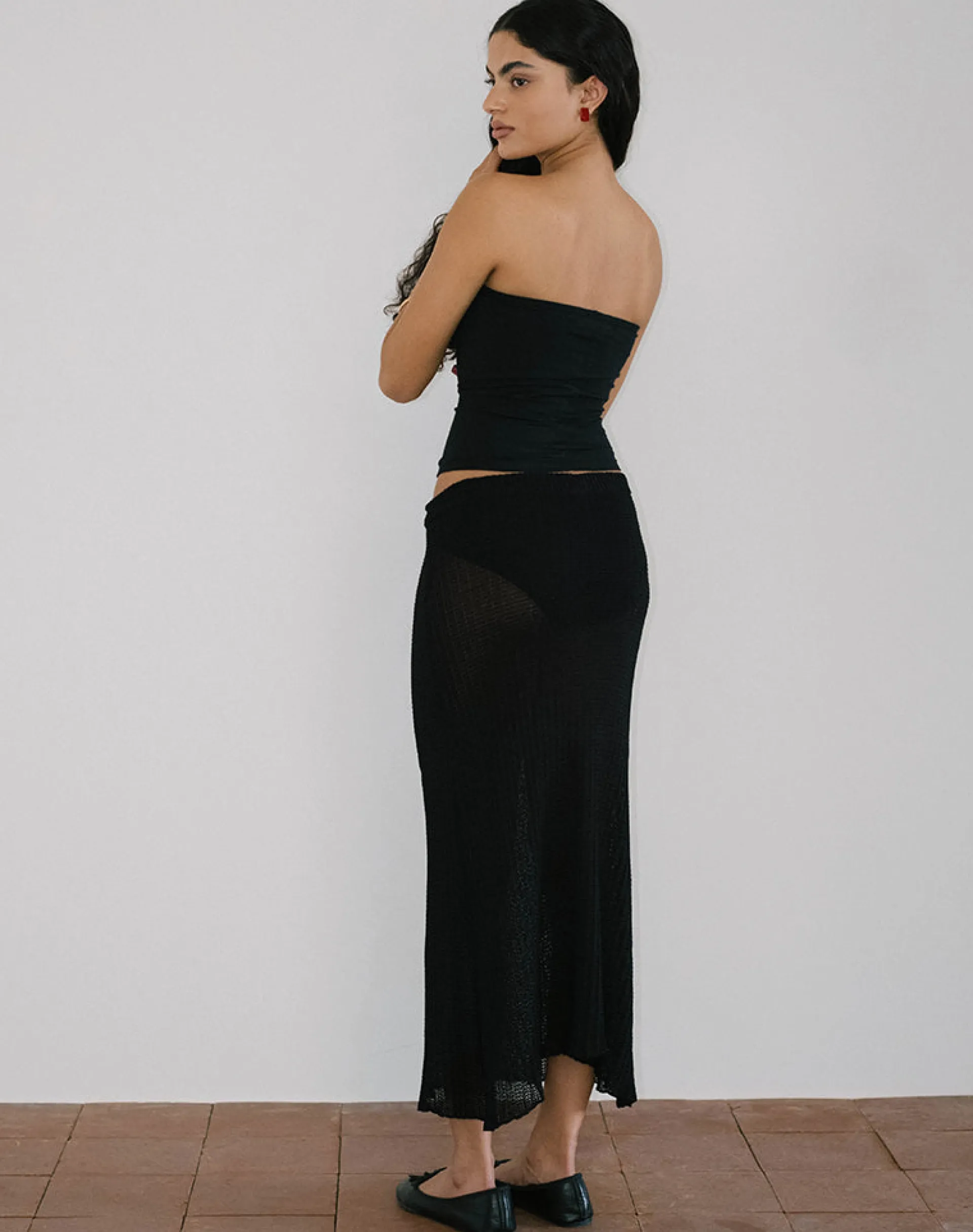 Motel Rocks Basics | Basic Tops-Shaelo Bandeau Top in Black