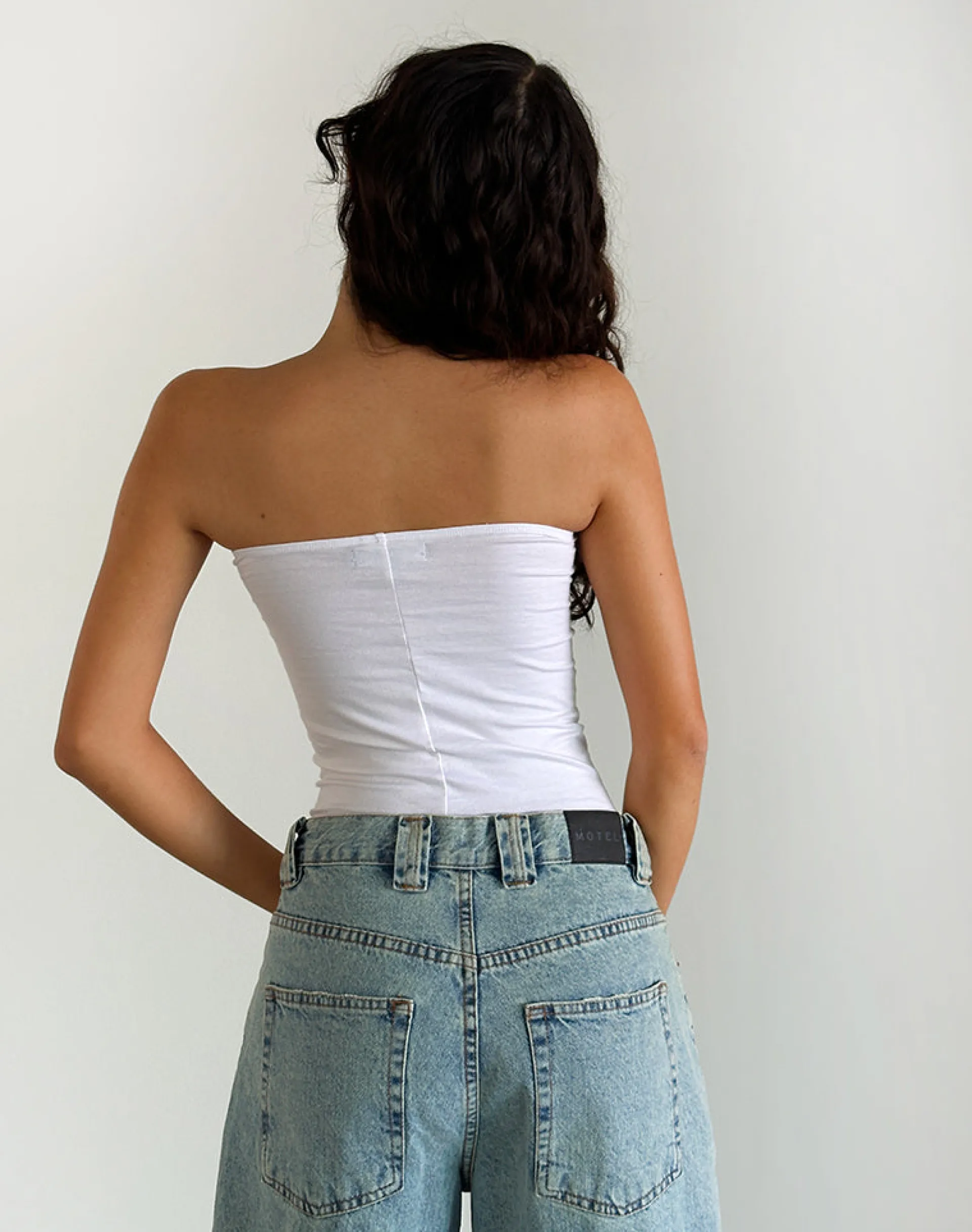 Motel Rocks Basics | Basic Tops-Shaelo Bandeau Top in White
