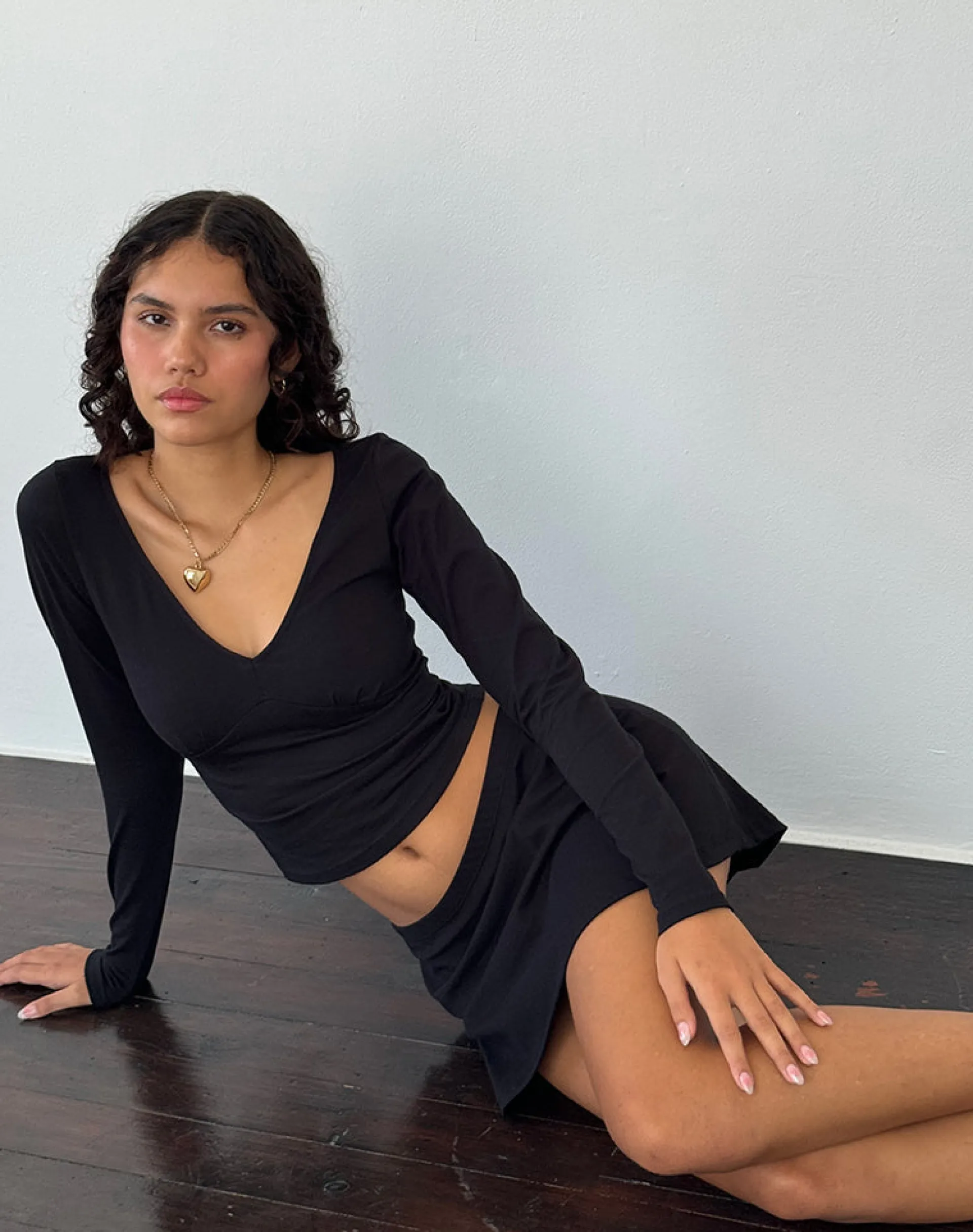Motel Rocks Basics | Basic Tops-Sisil Long Sleeve Top in Black