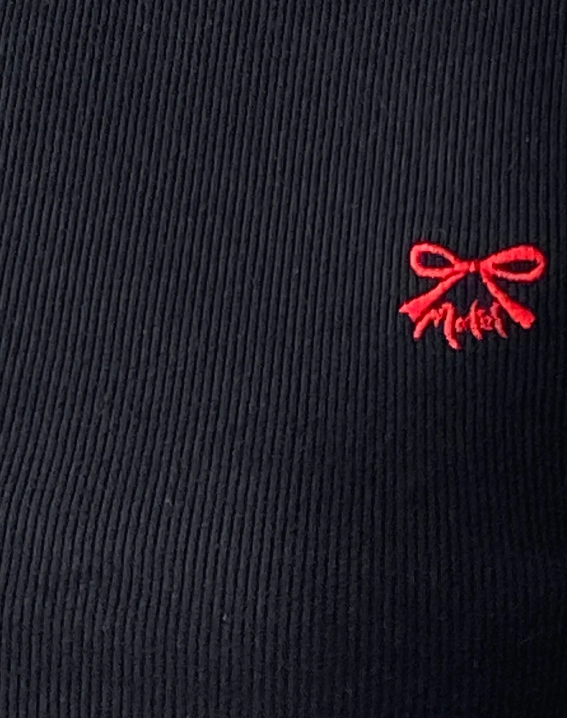 Motel Rocks Basics | Basic Tops-Suti Ribbed Baby Tee in Black with Red Bow M Embroidery blackwithredbowmemb