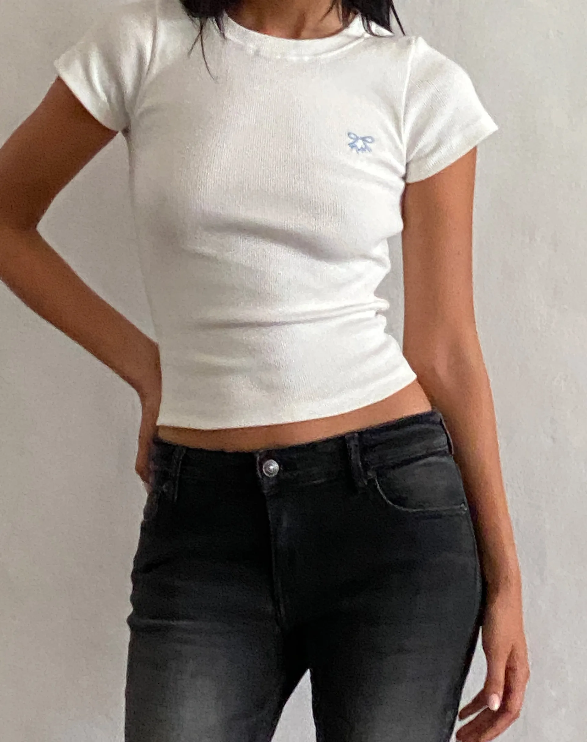 Motel Rocks Basics | Basic Tops-Suti Ribbed Baby Tee in Off White with Blue Bow M Embroidery offwhitewithbluebowmemb