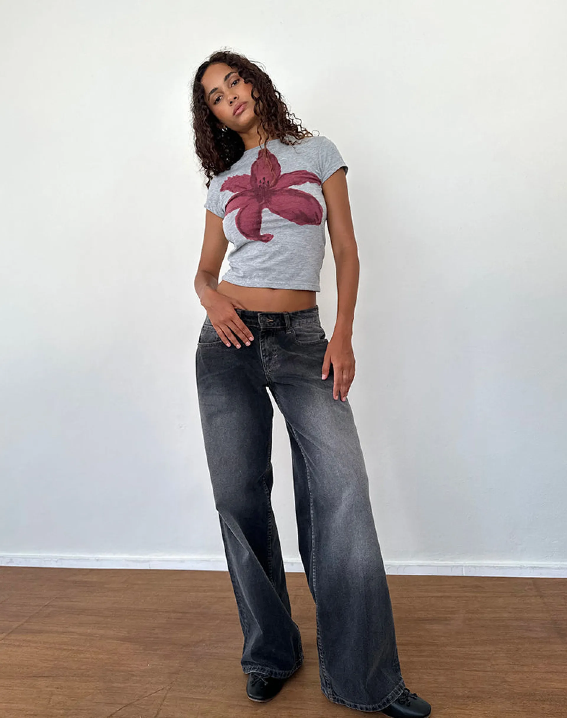 Motel Rocks Basic Tops | Printed Tops-Sutin Tee in Grey Marl Painted Flower Graphic GreyMarlPaintedFlowerGraphic