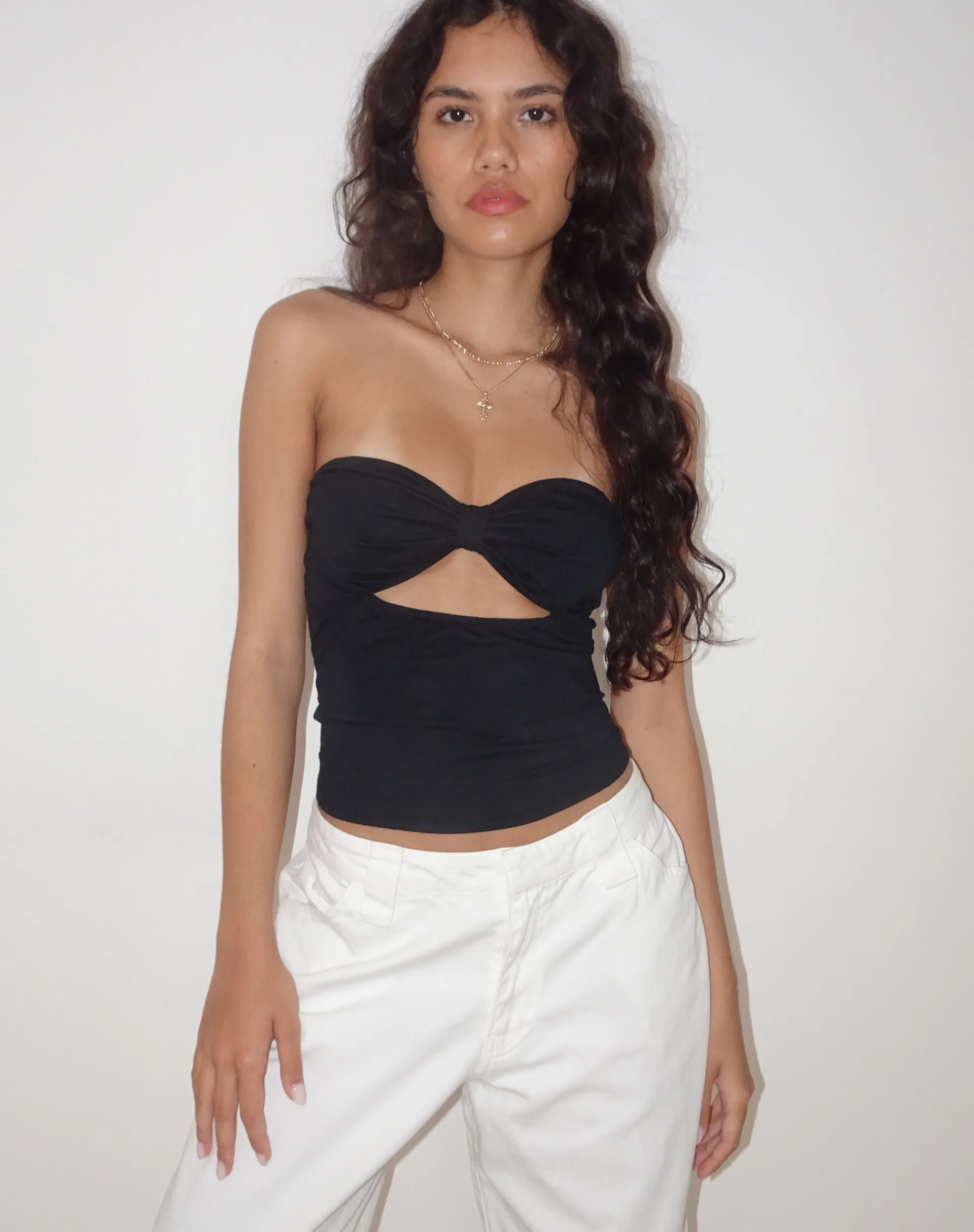 Motel Rocks Basics-Tifose Bandeau-twist Front Top in black