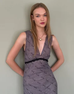 Motel Rocks Basics | Printed Dresses-Vasida Mesh Midi Dress in Queen of Hearts