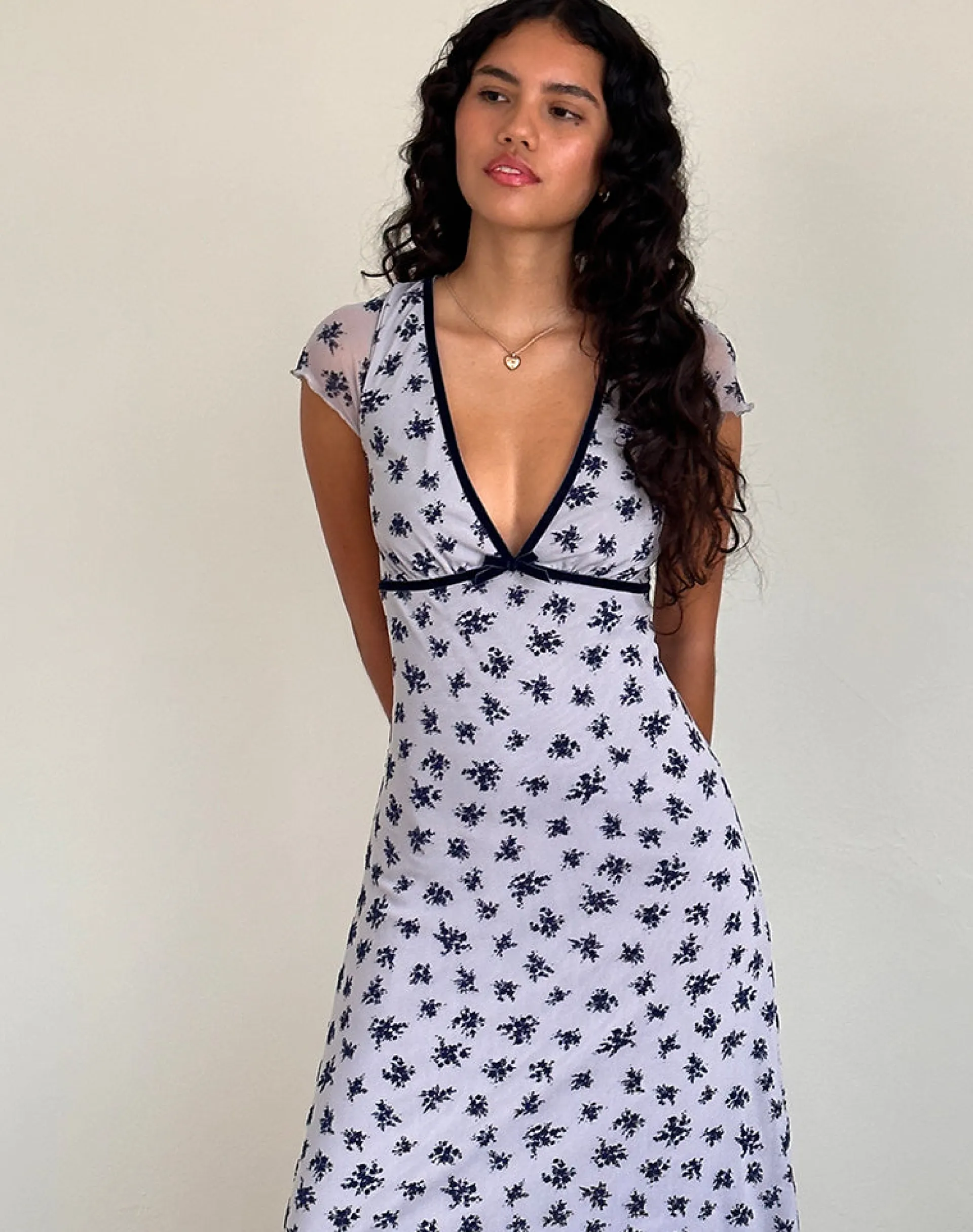 Motel Rocks Printed Dresses | Day Dresses-Vilinia Dress in Pale Grey Flower Cluster Flock PaleGreyFlowerClusterFlock