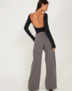 Motel Rocks Basics-Xiabon Long Sleeve Crop Top in black