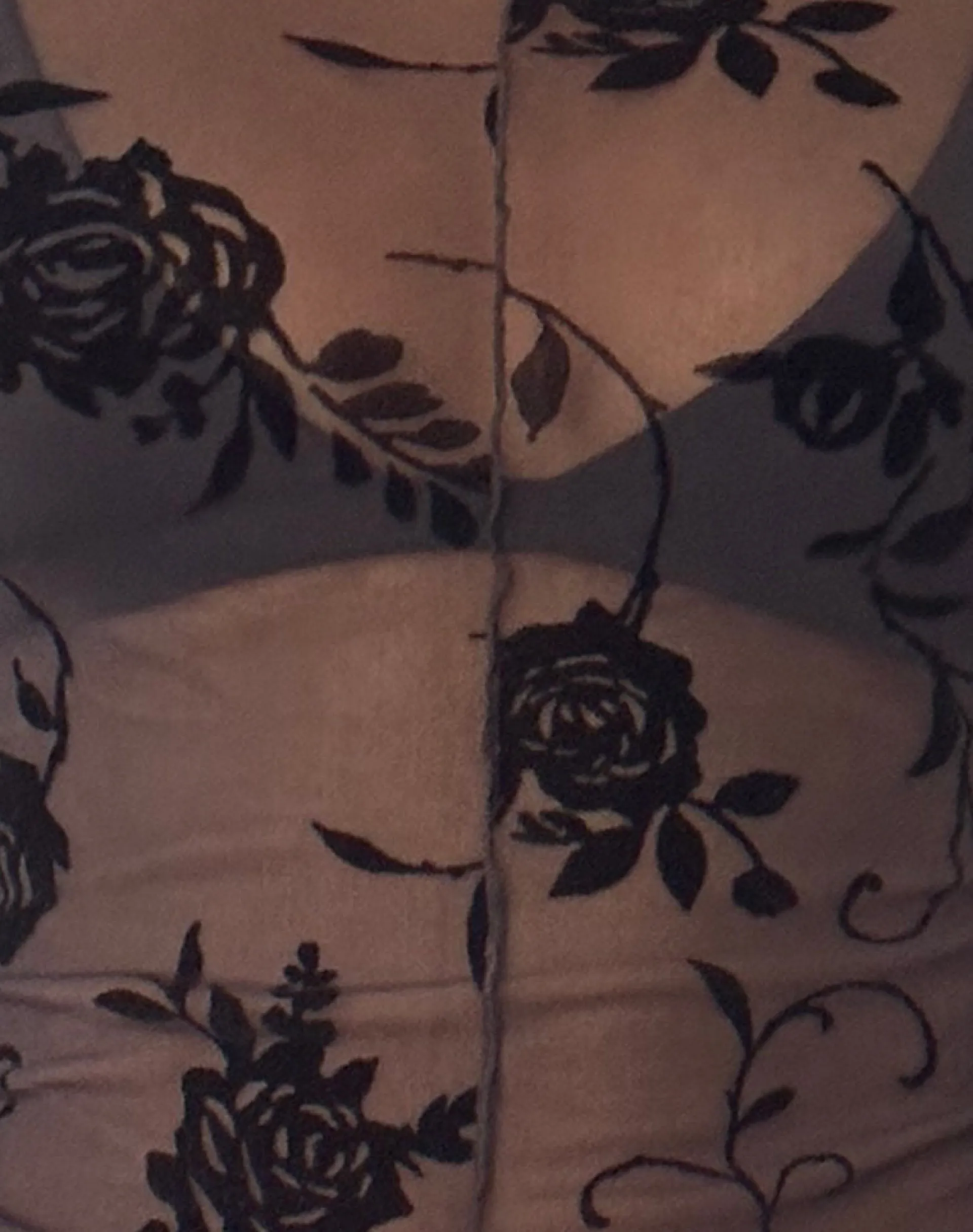 Motel Rocks Long Sleeve Tops | Going Out Tops-Zerlin Unlined Long Sleeve Top in Rose Flock Black RoseFlockBlack